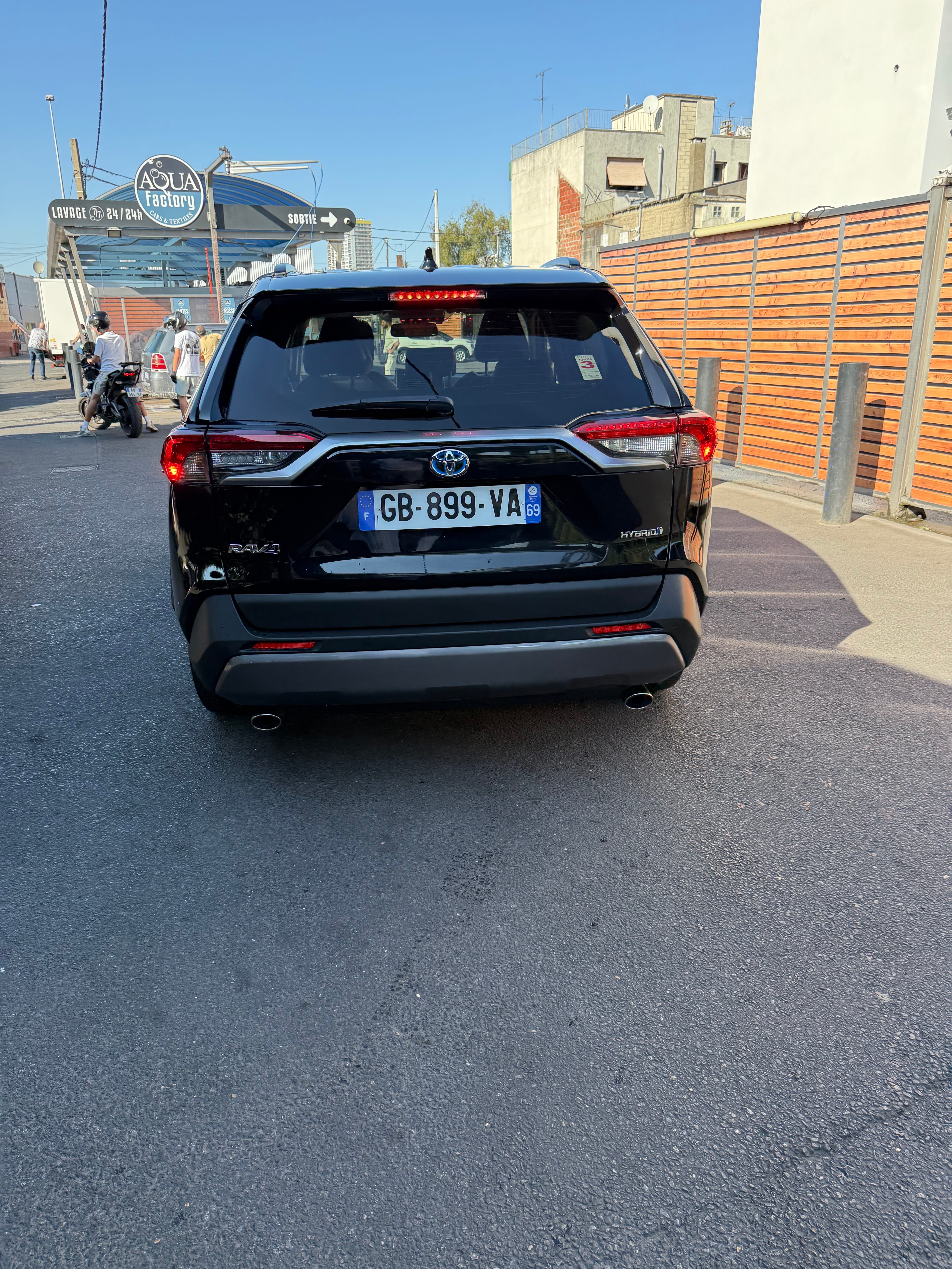 Toyota RAV 4 Hybride avec GPS