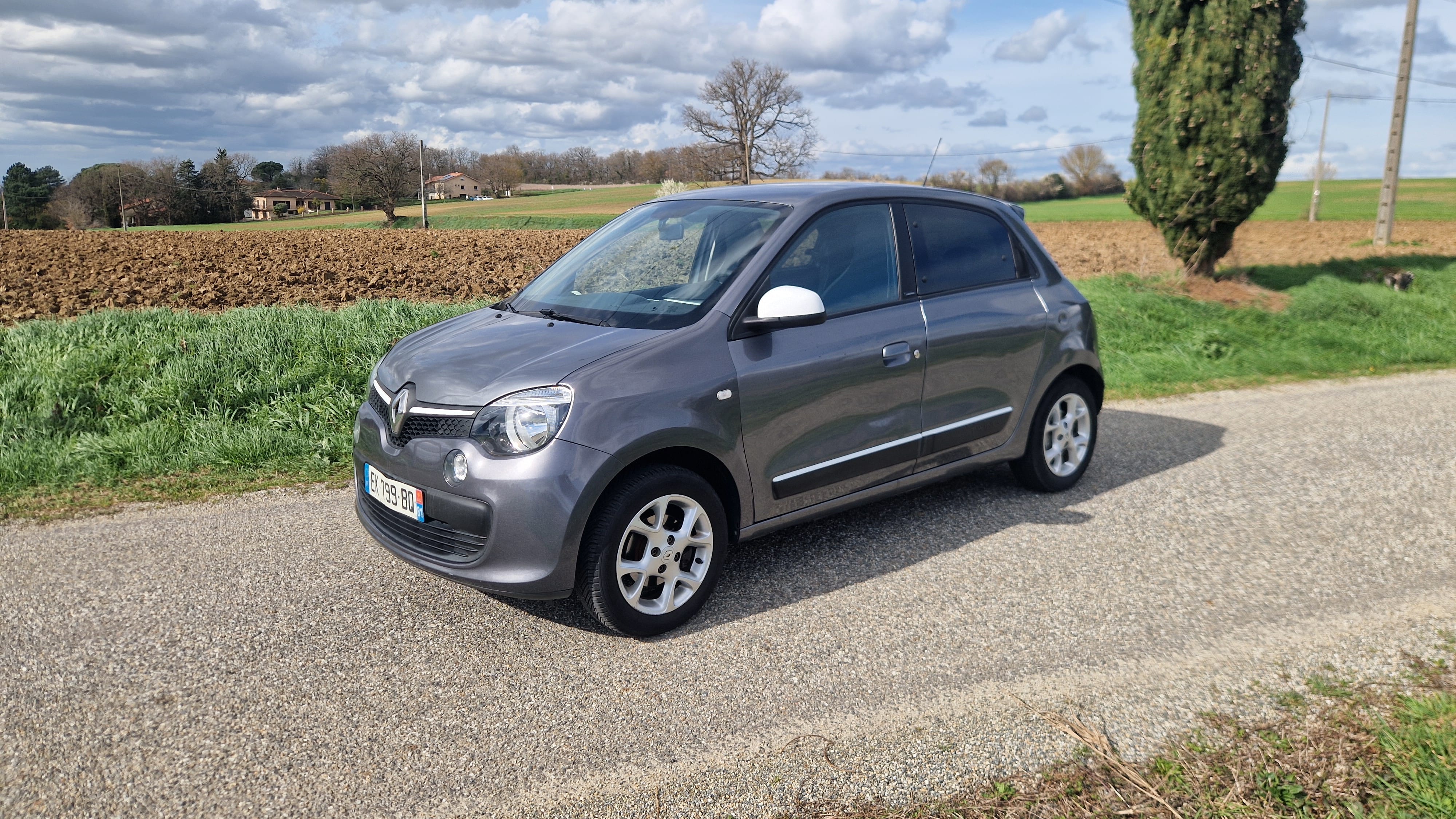 Renault Twingo III, 2017, Essence 95