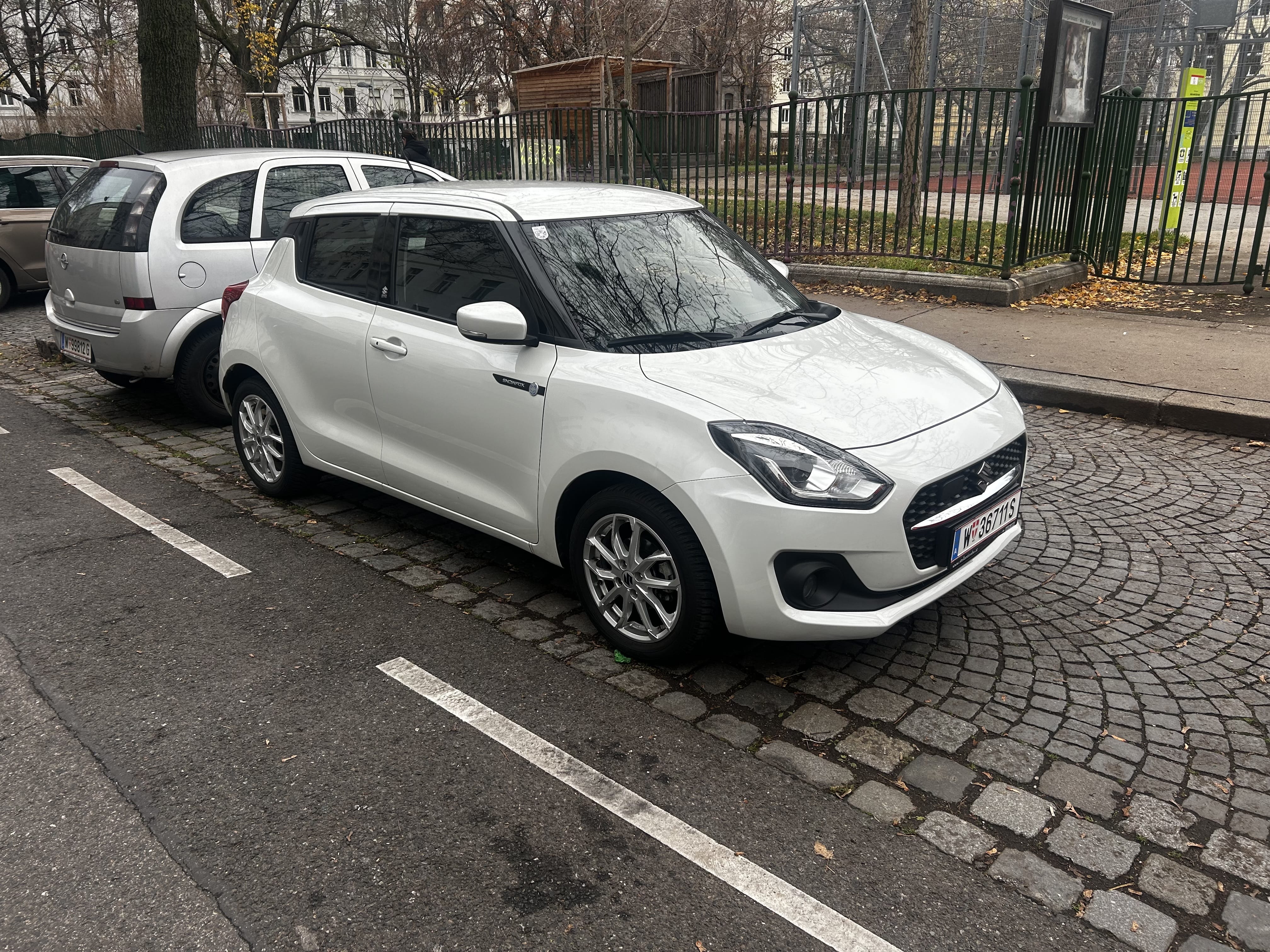 Suzuki Swift mit Navigationsgerät