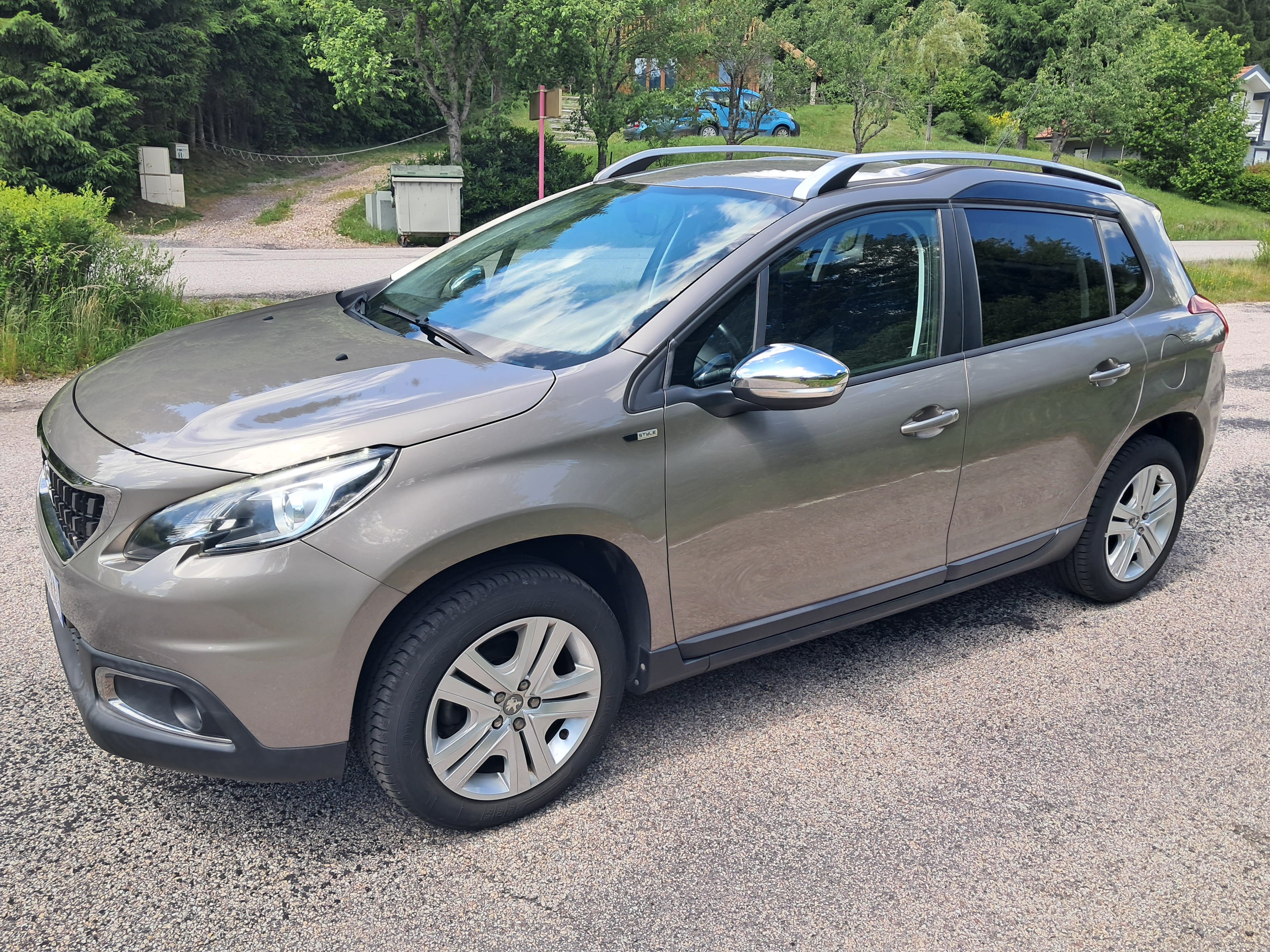 Peugeot 2008 avec Climatisation