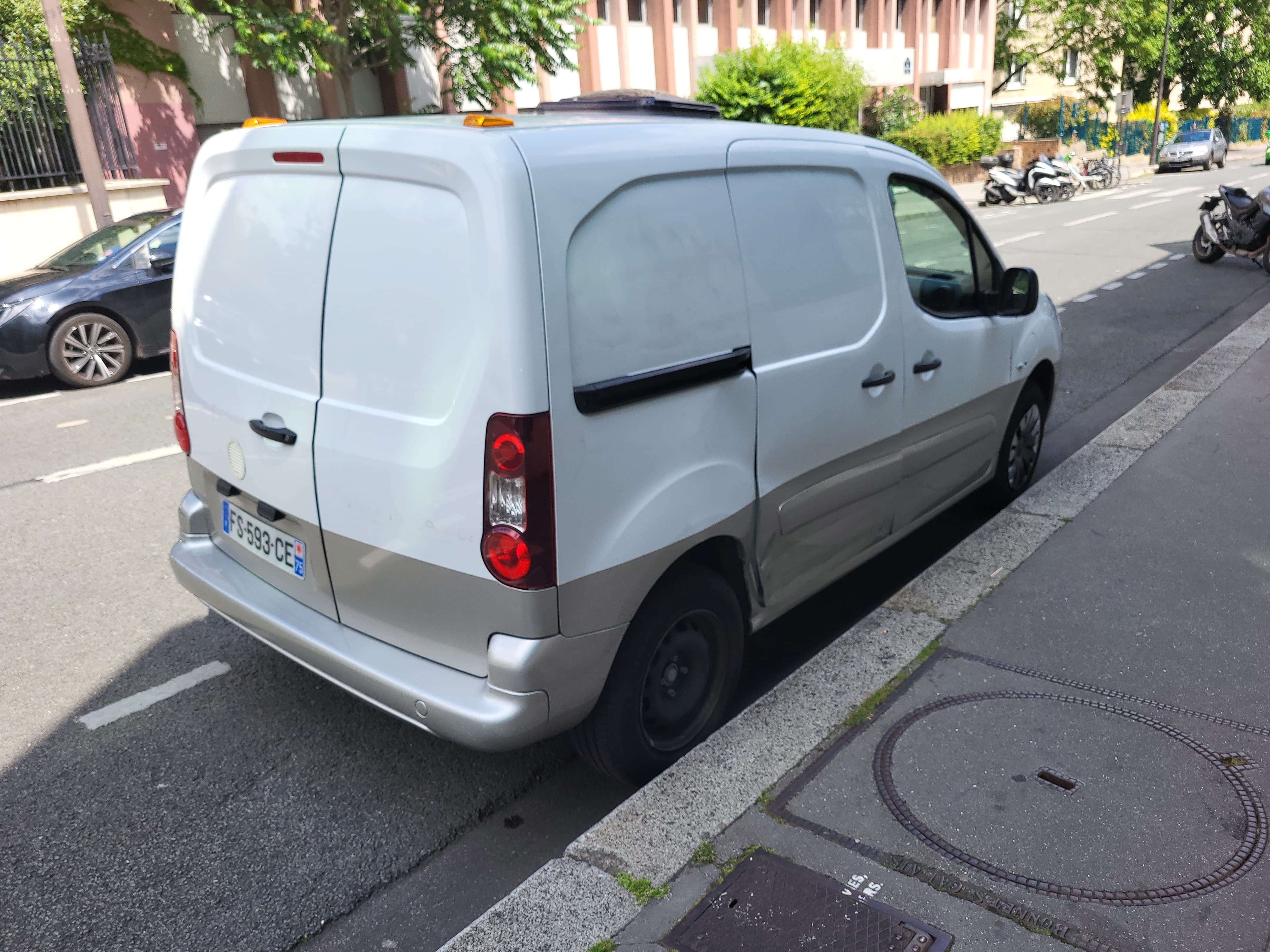 Citroen Berlingo E Berlingo M Girafon avec Entrée audio / iPod
