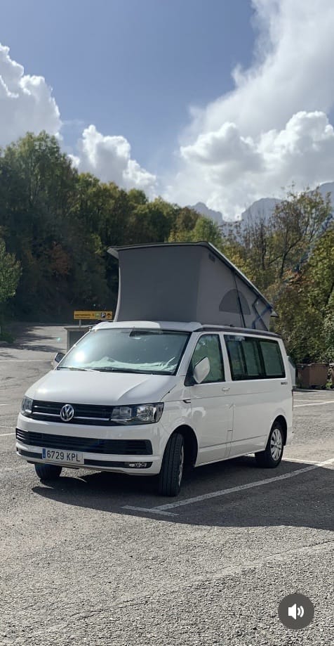 Volkswagen California Beach