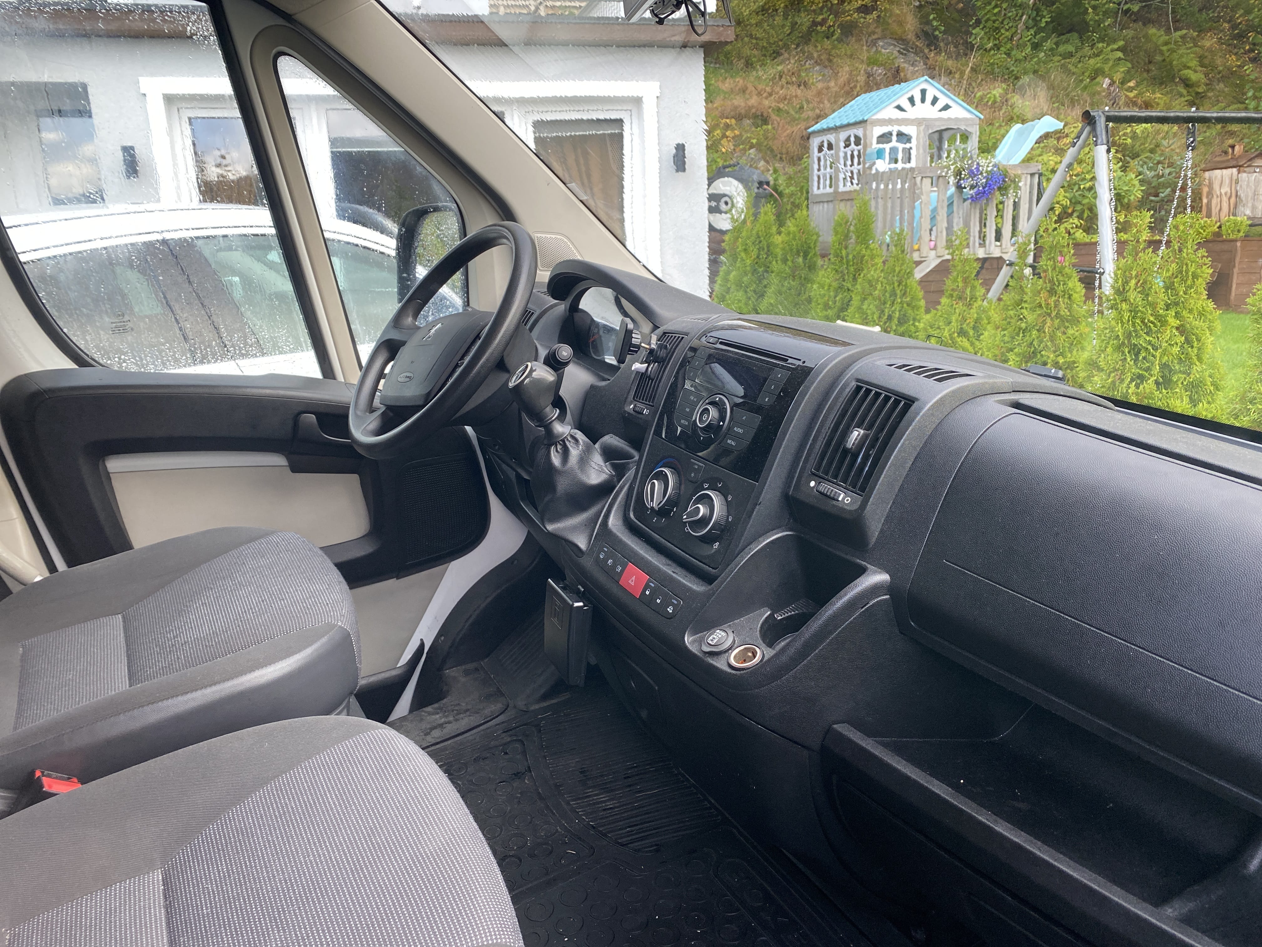Peugeot Boxer 2.2 med Vinterdekk