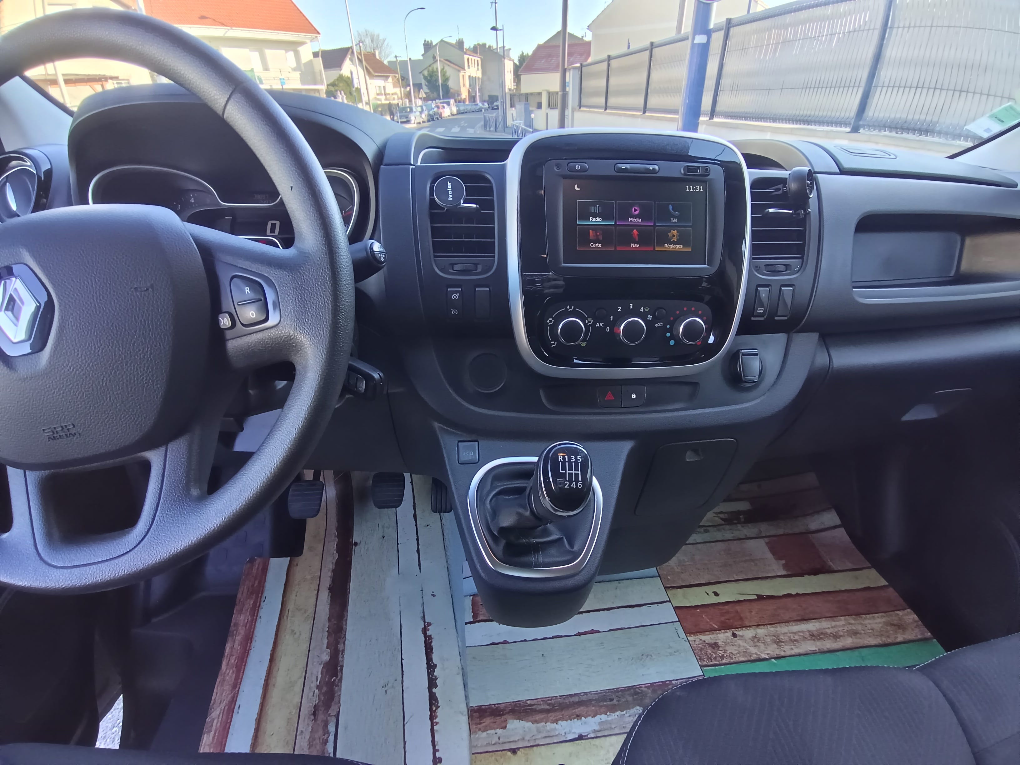 Renault Trafic Double Cabine  Van et Utilitaire avec GPS