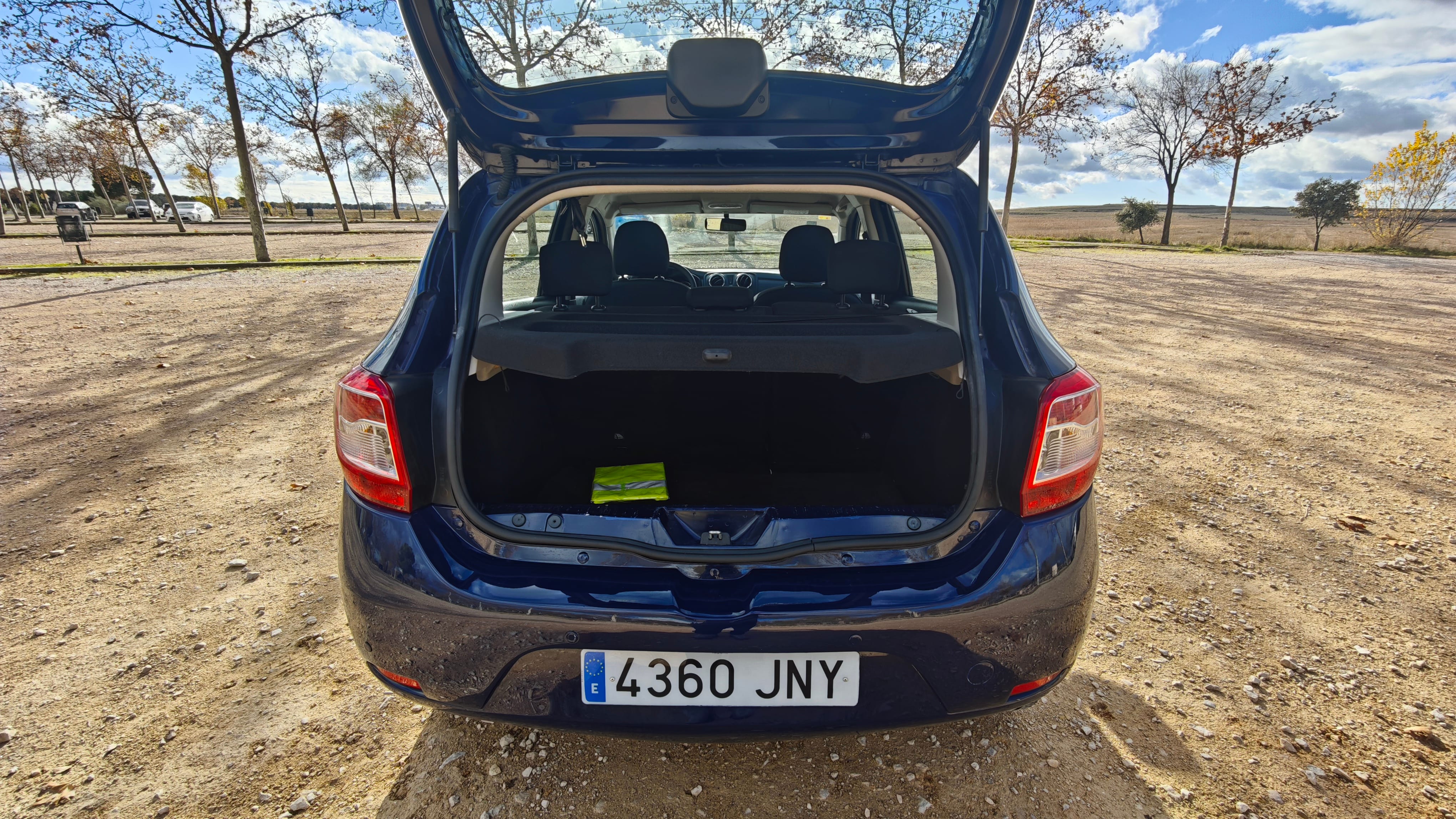 Dacia Sandero con Puertos de carga USB