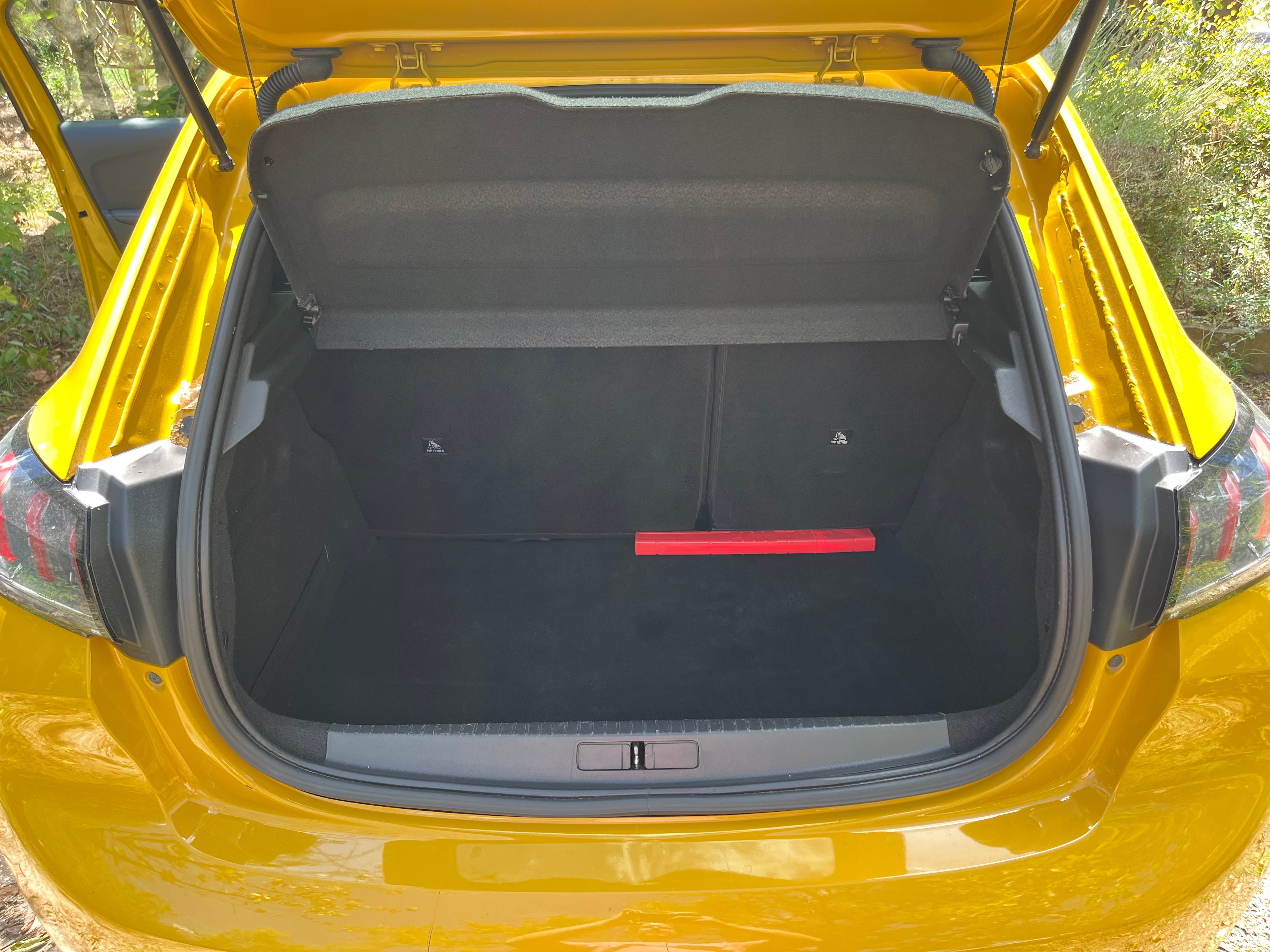 Peugeot 208 avec Régulateur de vitesse