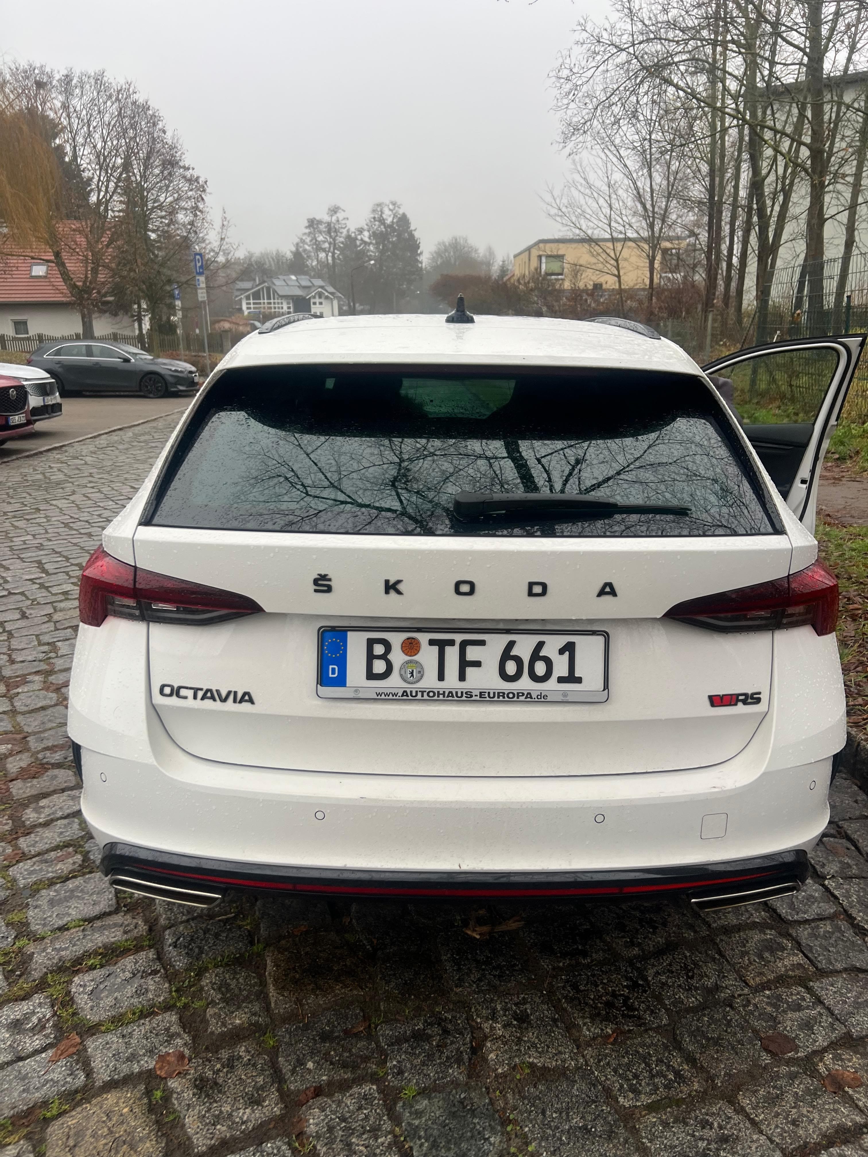 Skoda Octavia RS mit Navigationsgerät