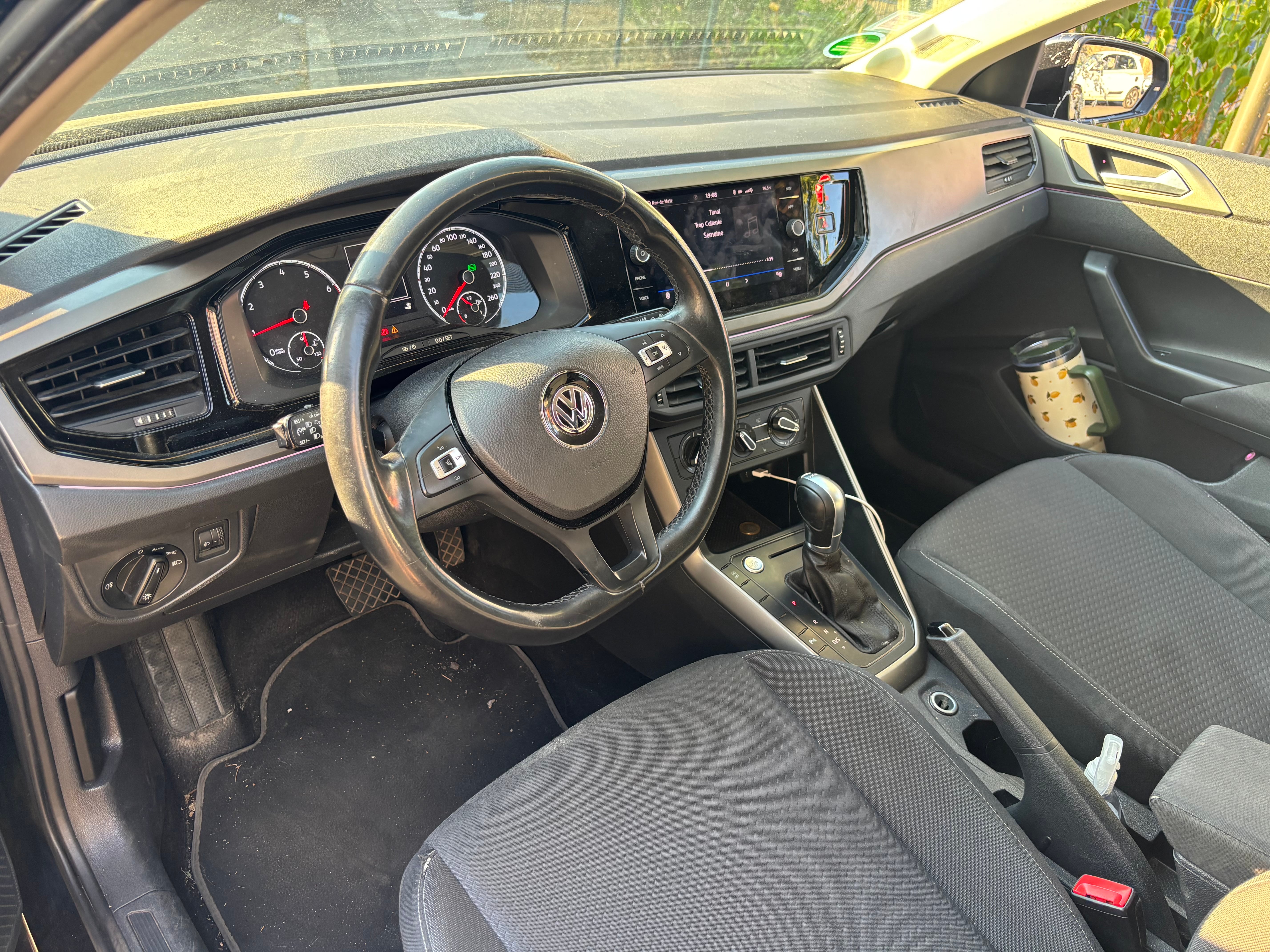 Volkswagen Polo avec Régulateur de vitesse