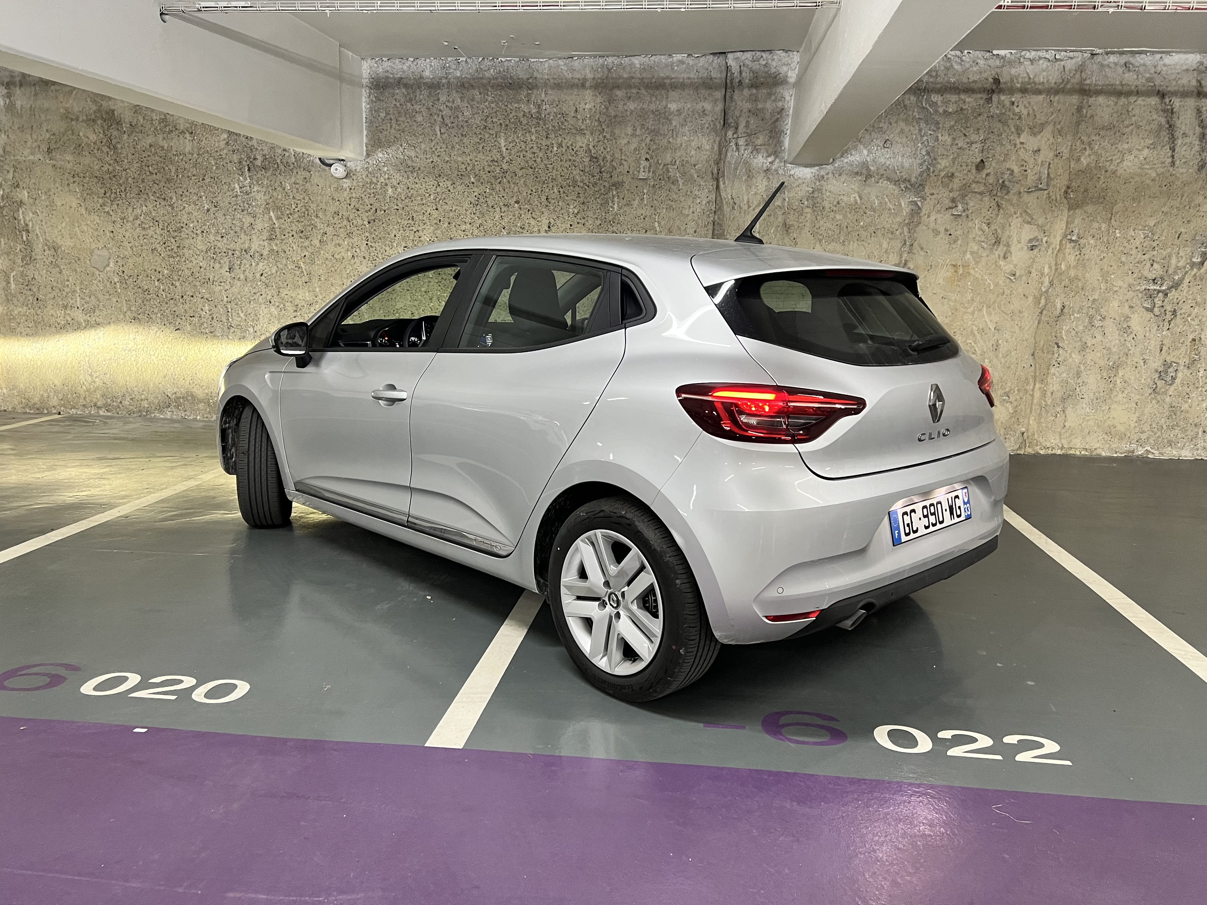 Renault Clio GC792VX avec Climatisation