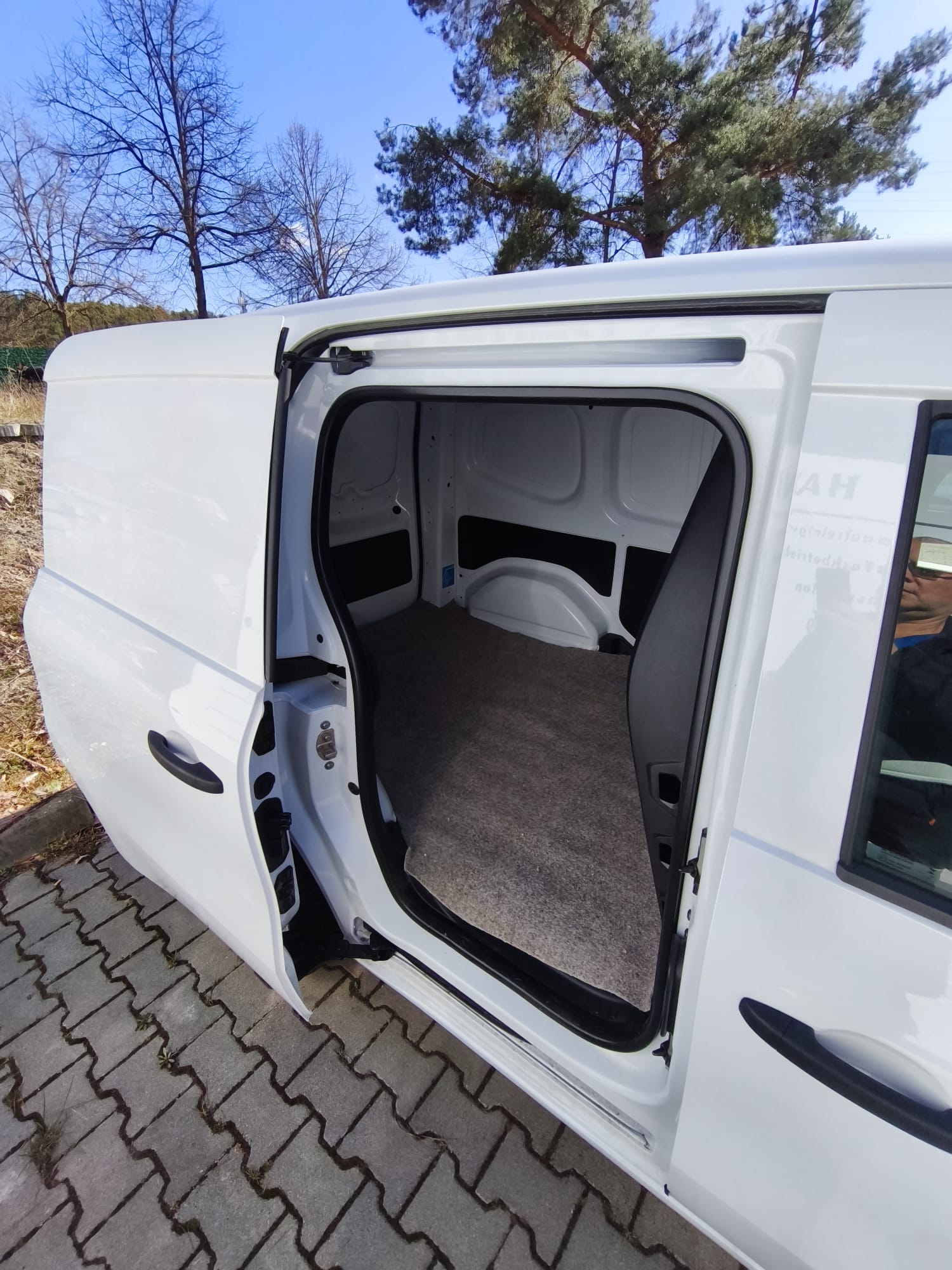 Renault Kangoo Kastenwagen mit Klimaanlage