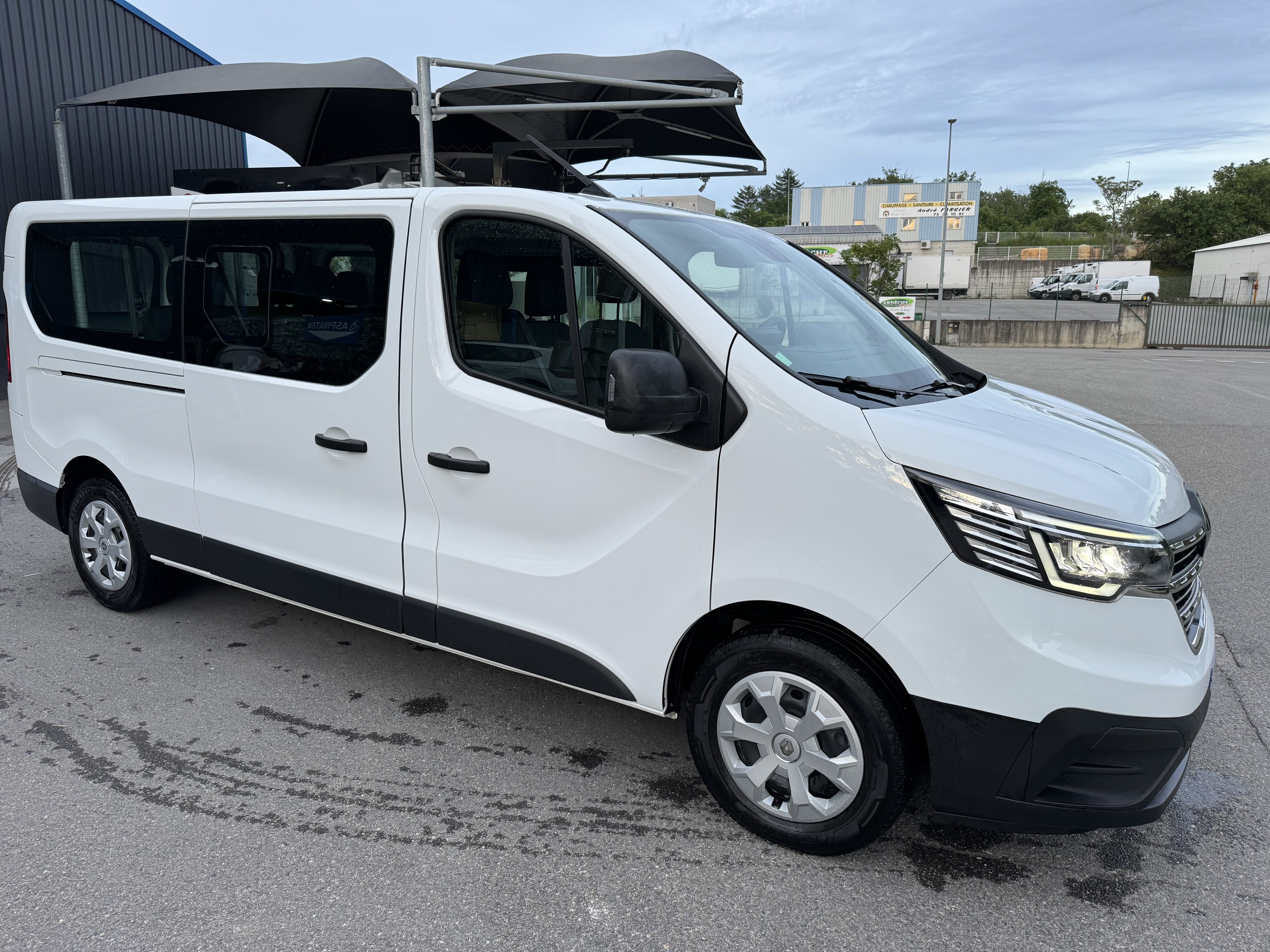 Renault Trafic Passenger avec Entrée audio / iPod