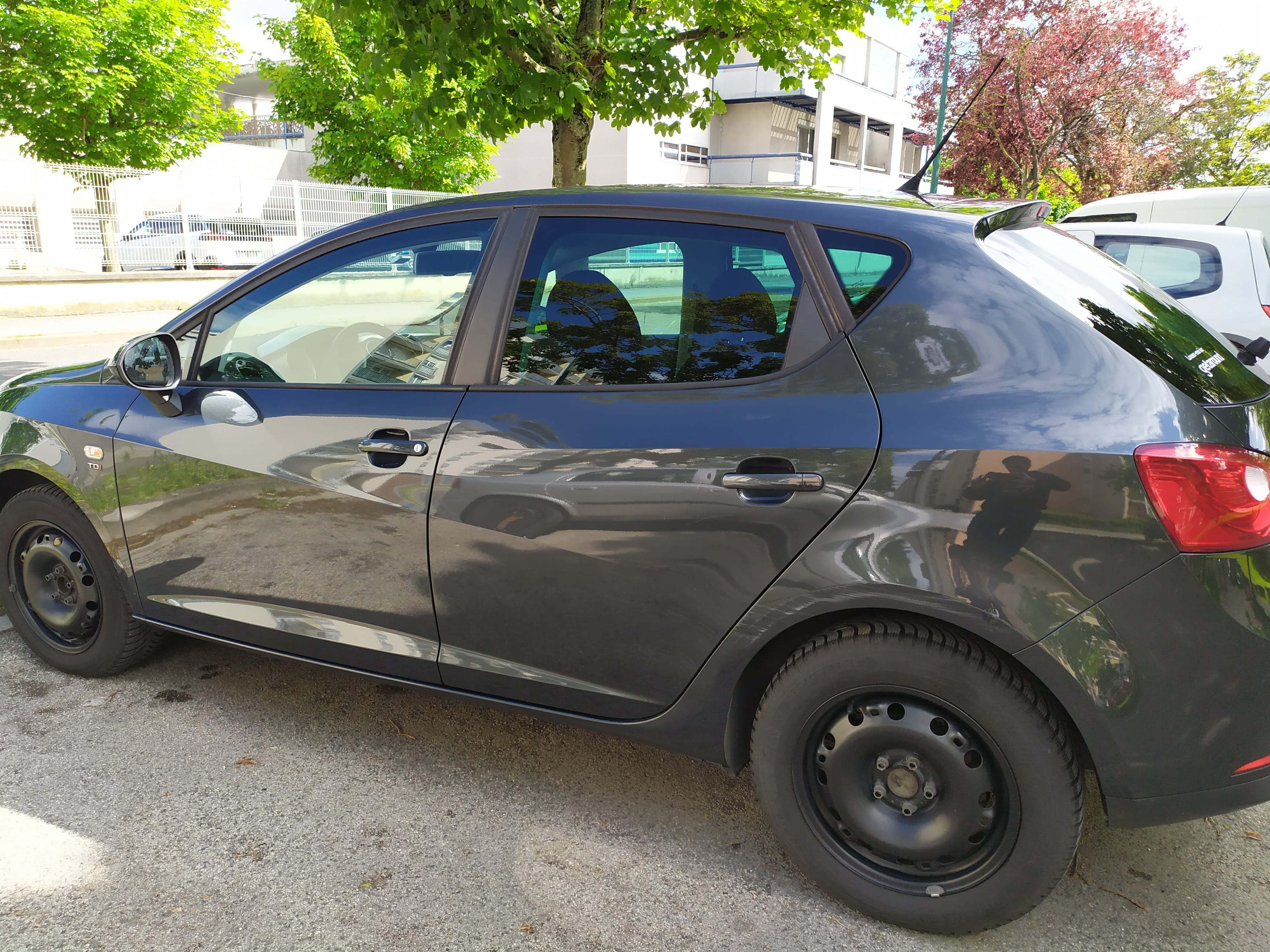 Seat Ibiza 1.6 TDI 105 Sport avec Climatisation