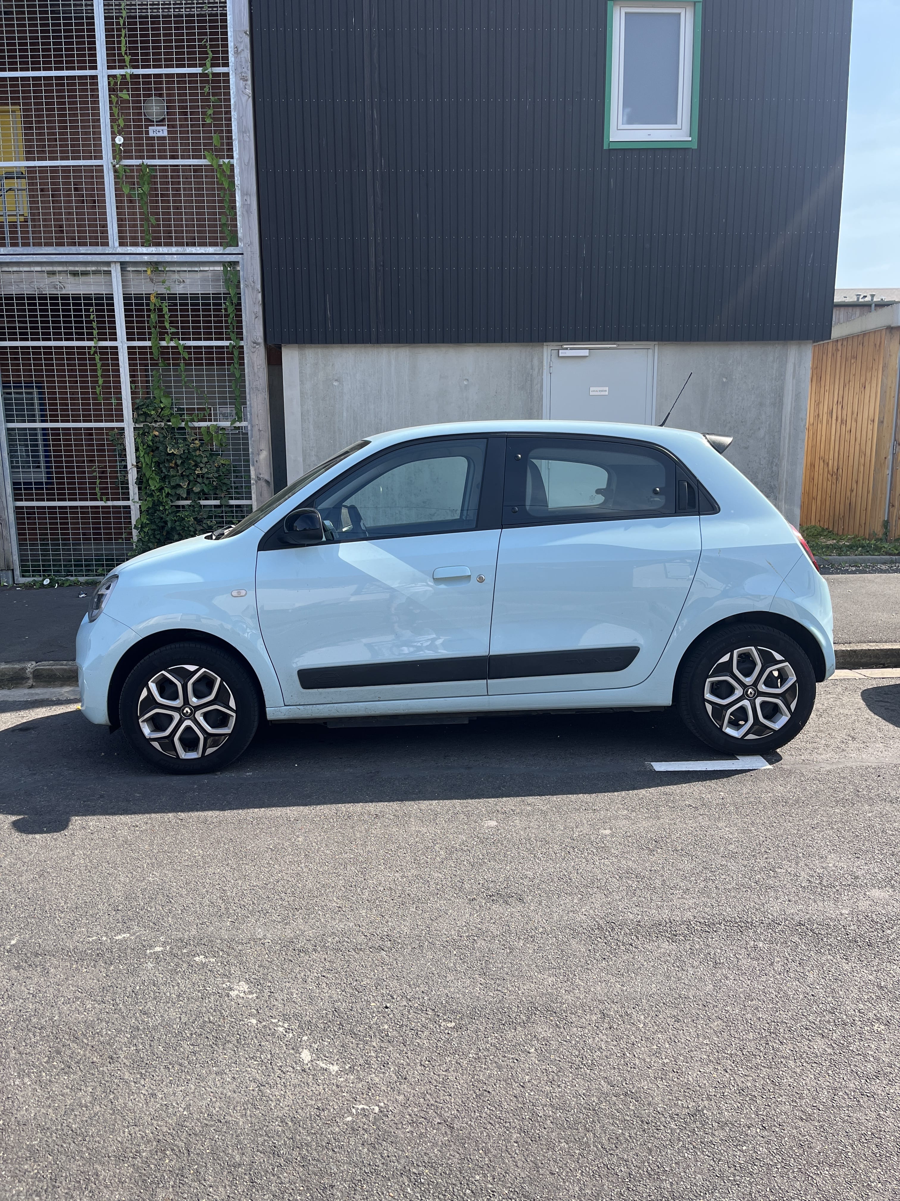 Renault Twingo E-Tech avec Climatisation