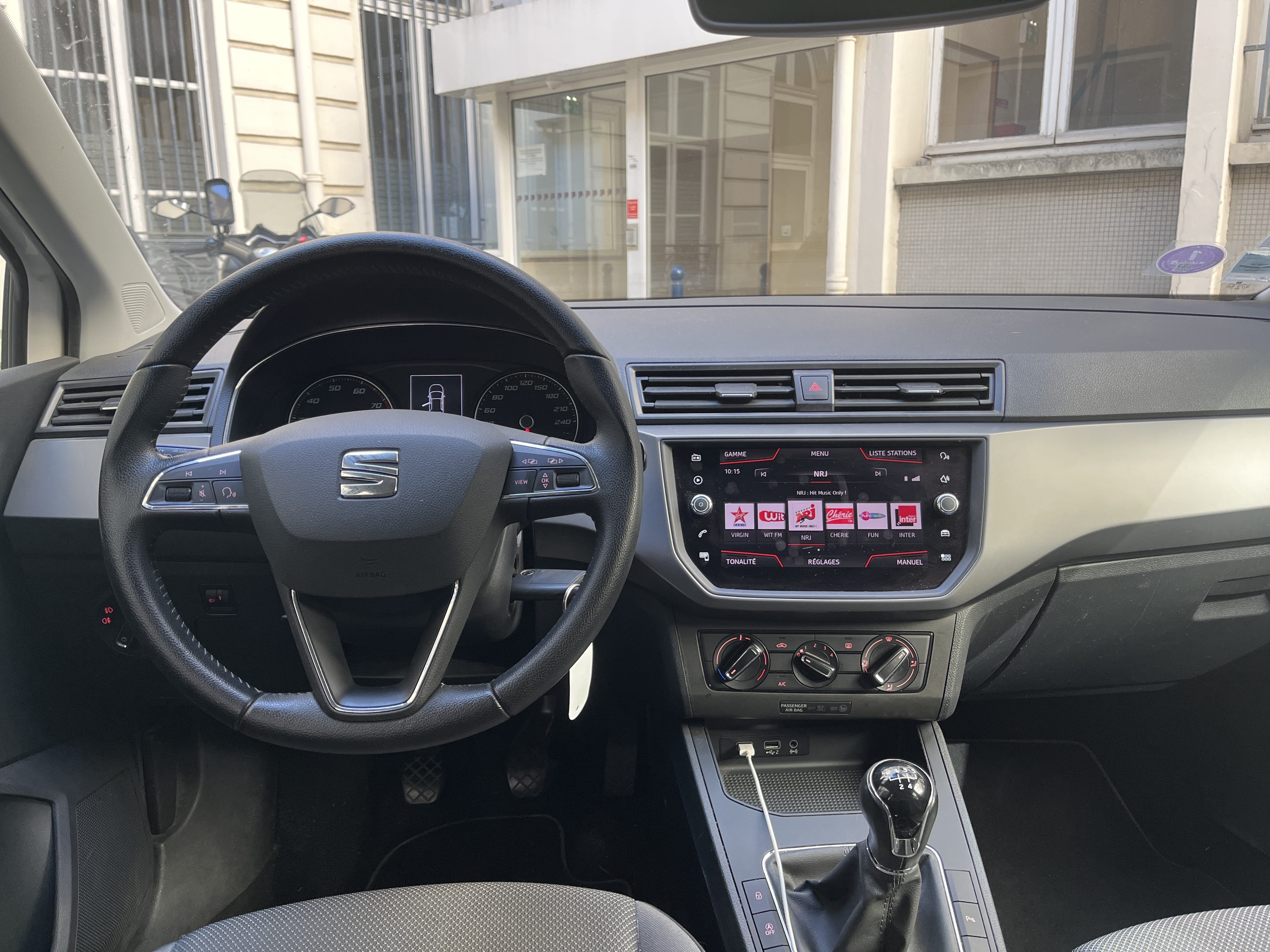 Seat Ibiza avec Audio Bluetooth
