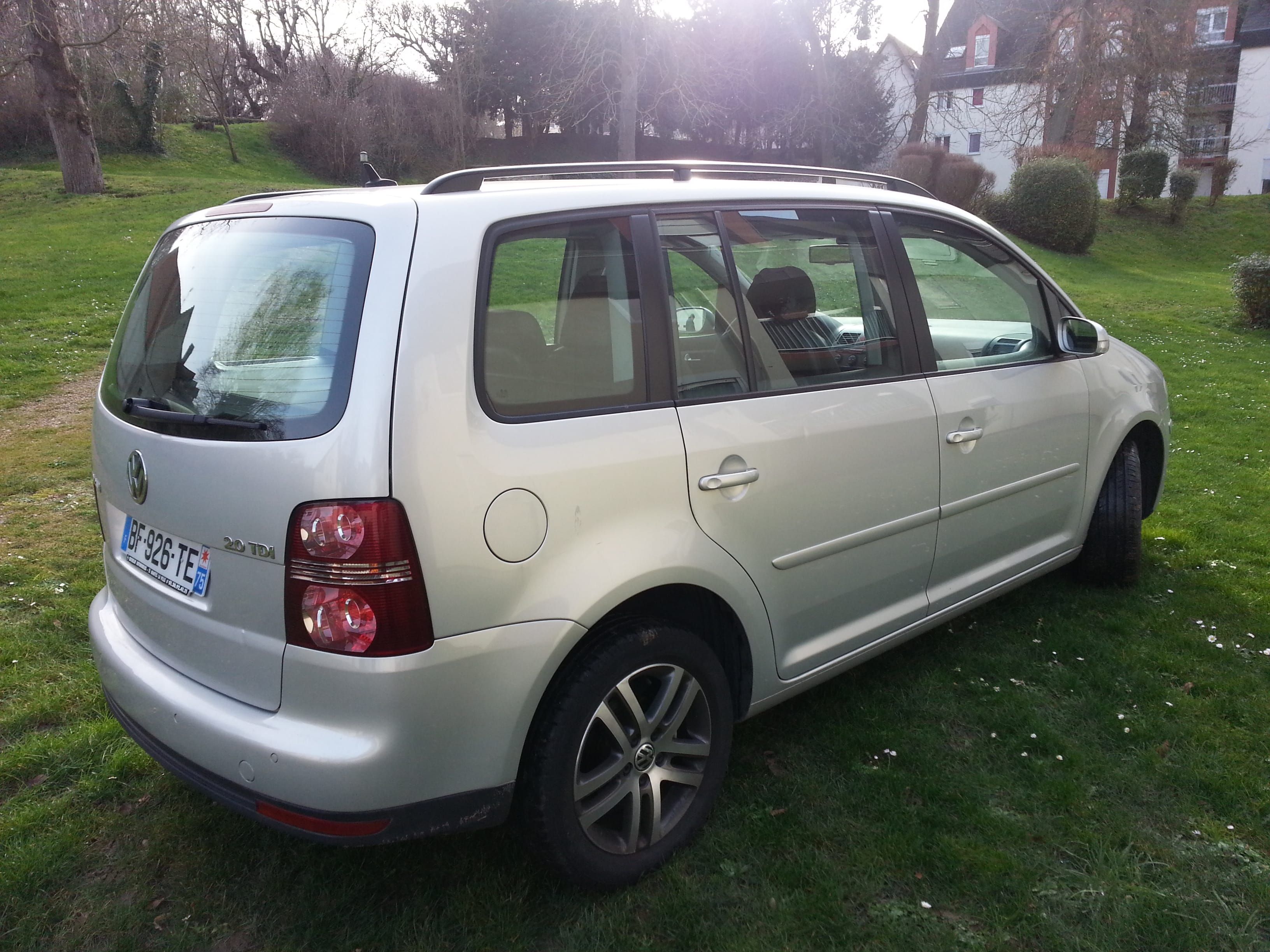 Volkswagen Touran avec Climatisation