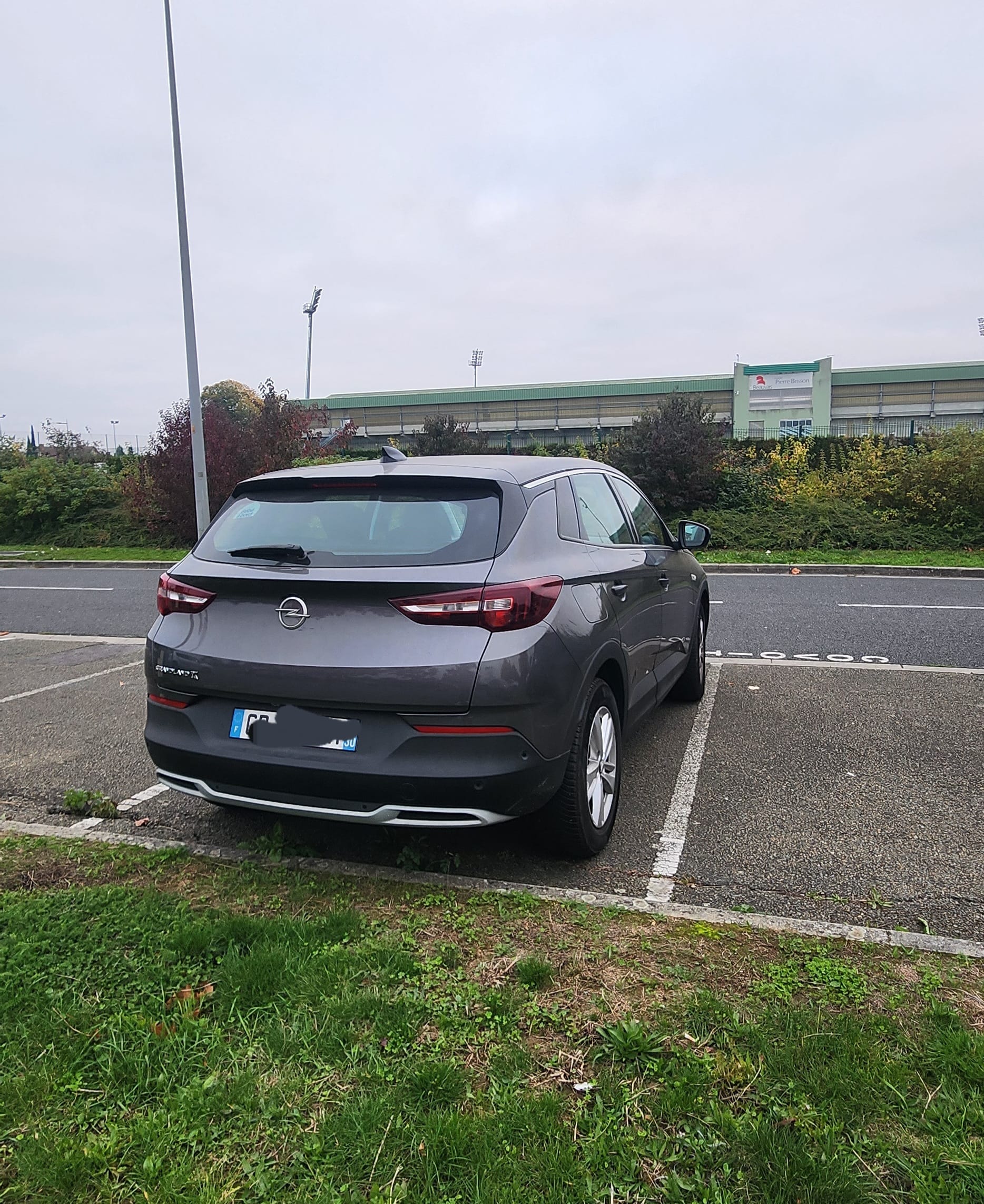 Opel Grandland X avec GPS