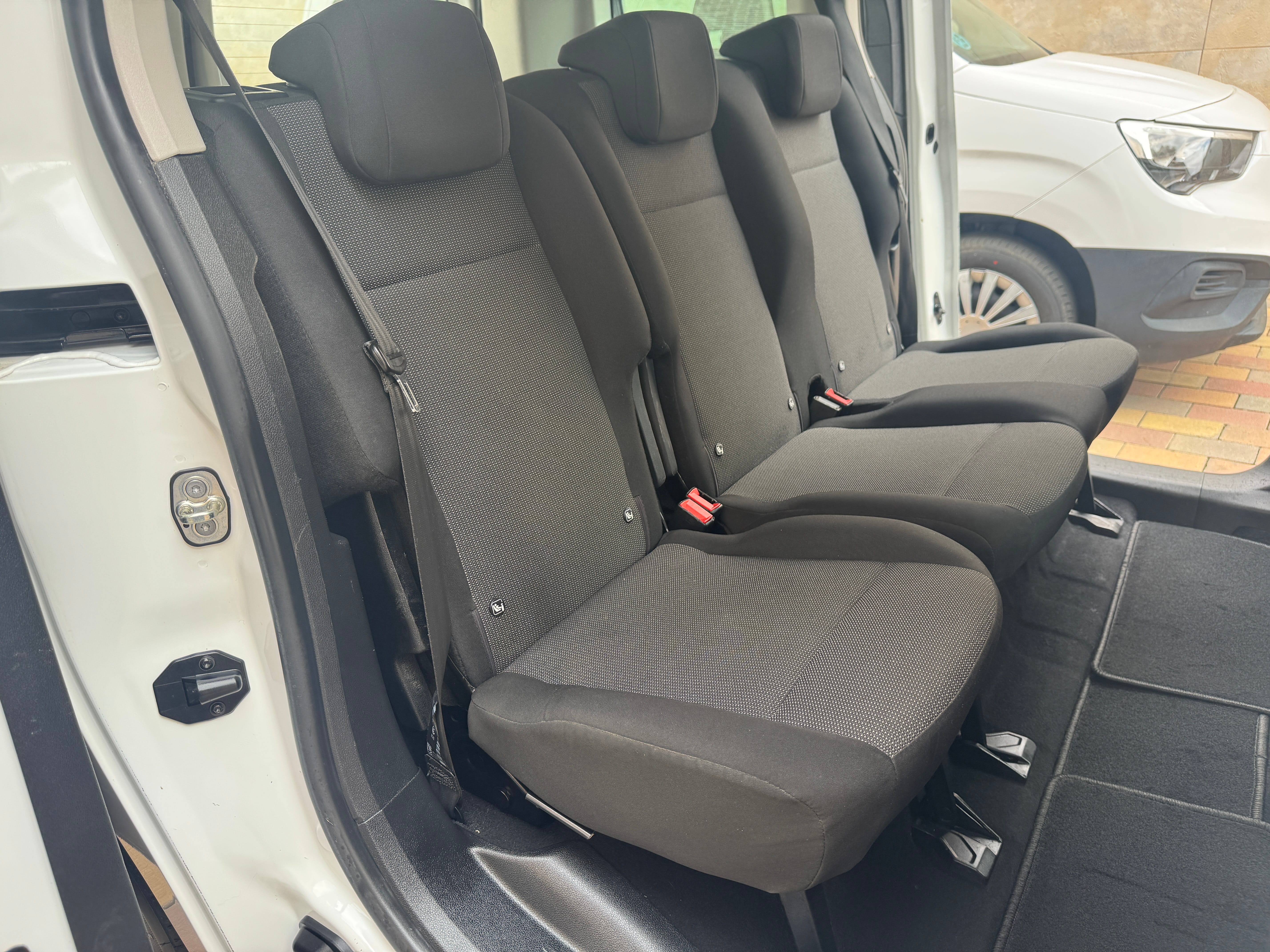 Citroen Berlingo Multispace con Puertos de carga USB