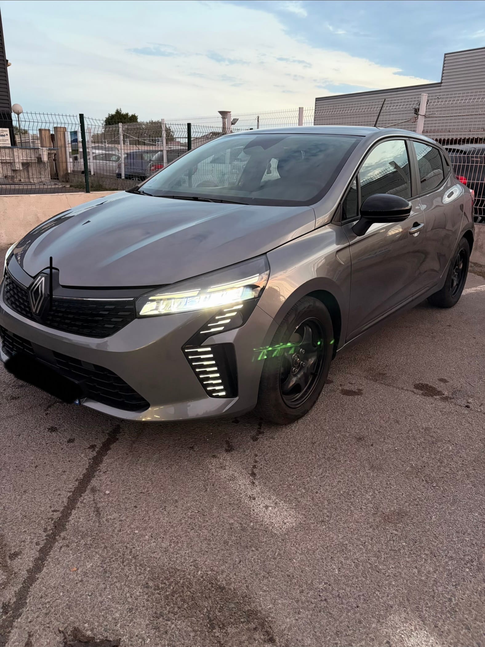 Renault Clio avec Régulateur de vitesse