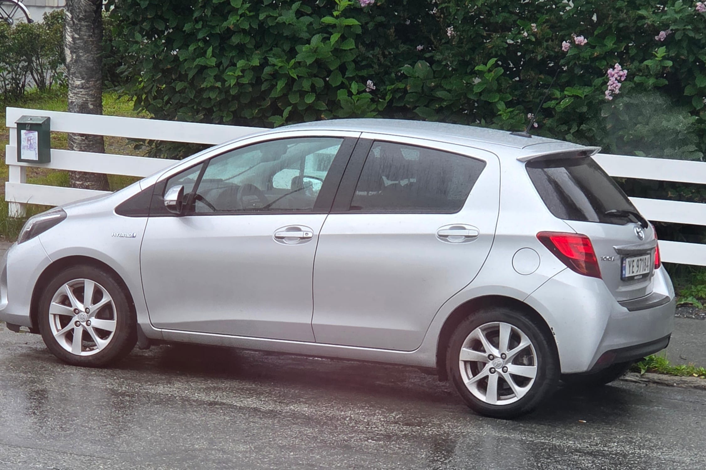 Toyota Yaris Hybrid, 2015, Blyfri 95, automatisk