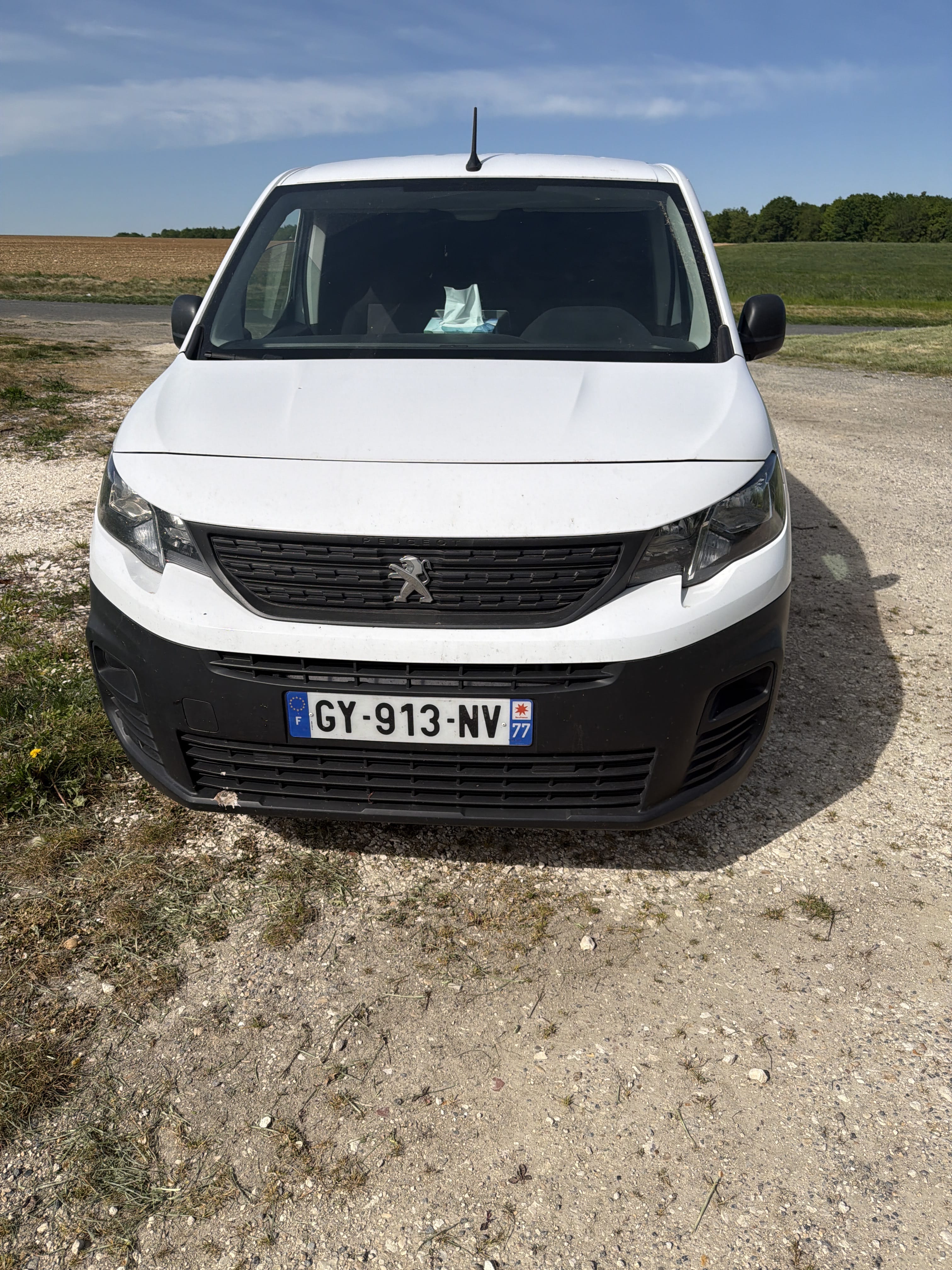 Peugeot Partner Fourgon, 2024, Essence 95