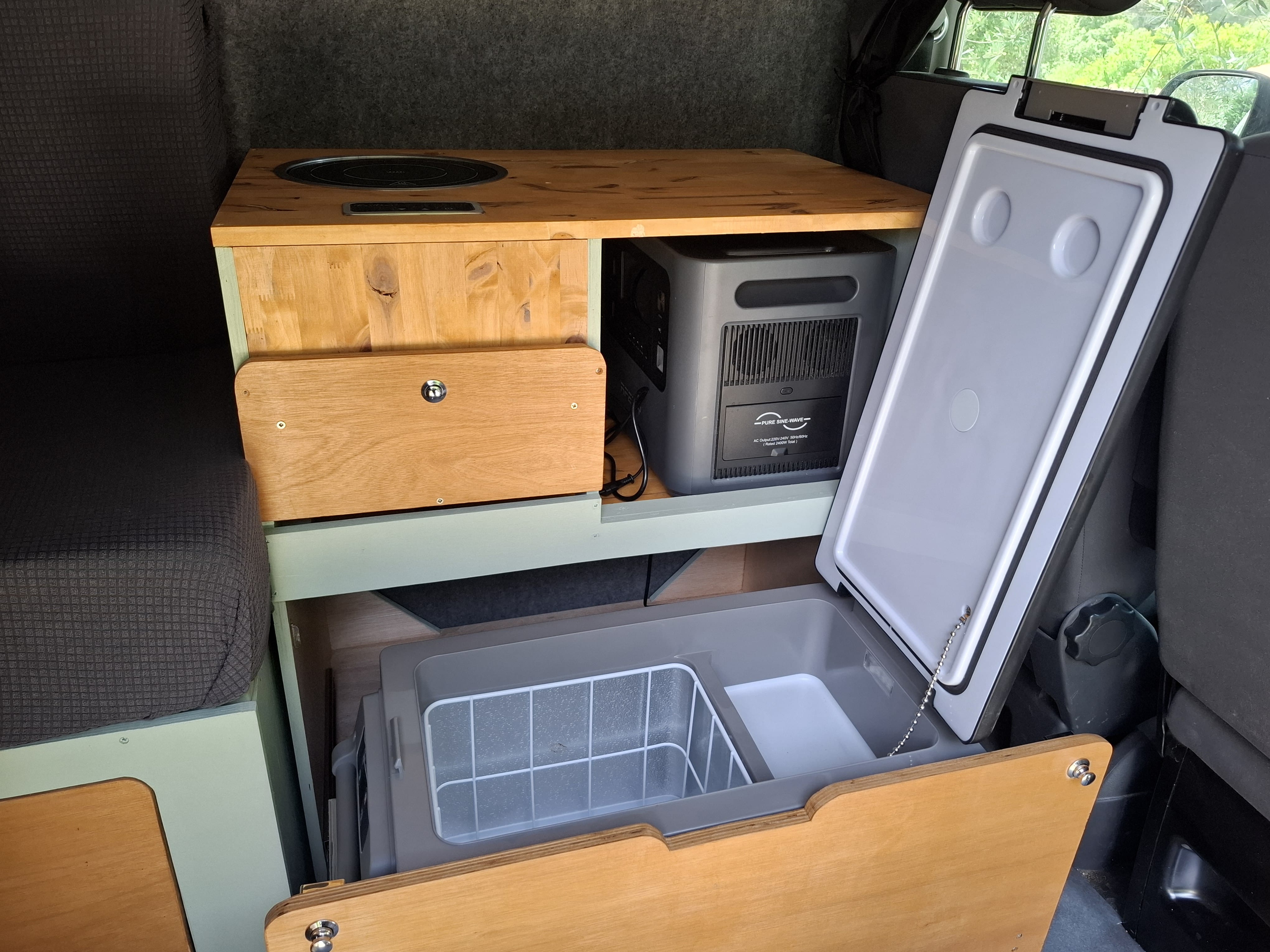 Volkswagen Transporter Camper VAN T6L2 AMÉNAGÉ avec Attelage