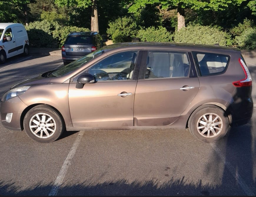 Renault Mégane Scénic avec Climatisation