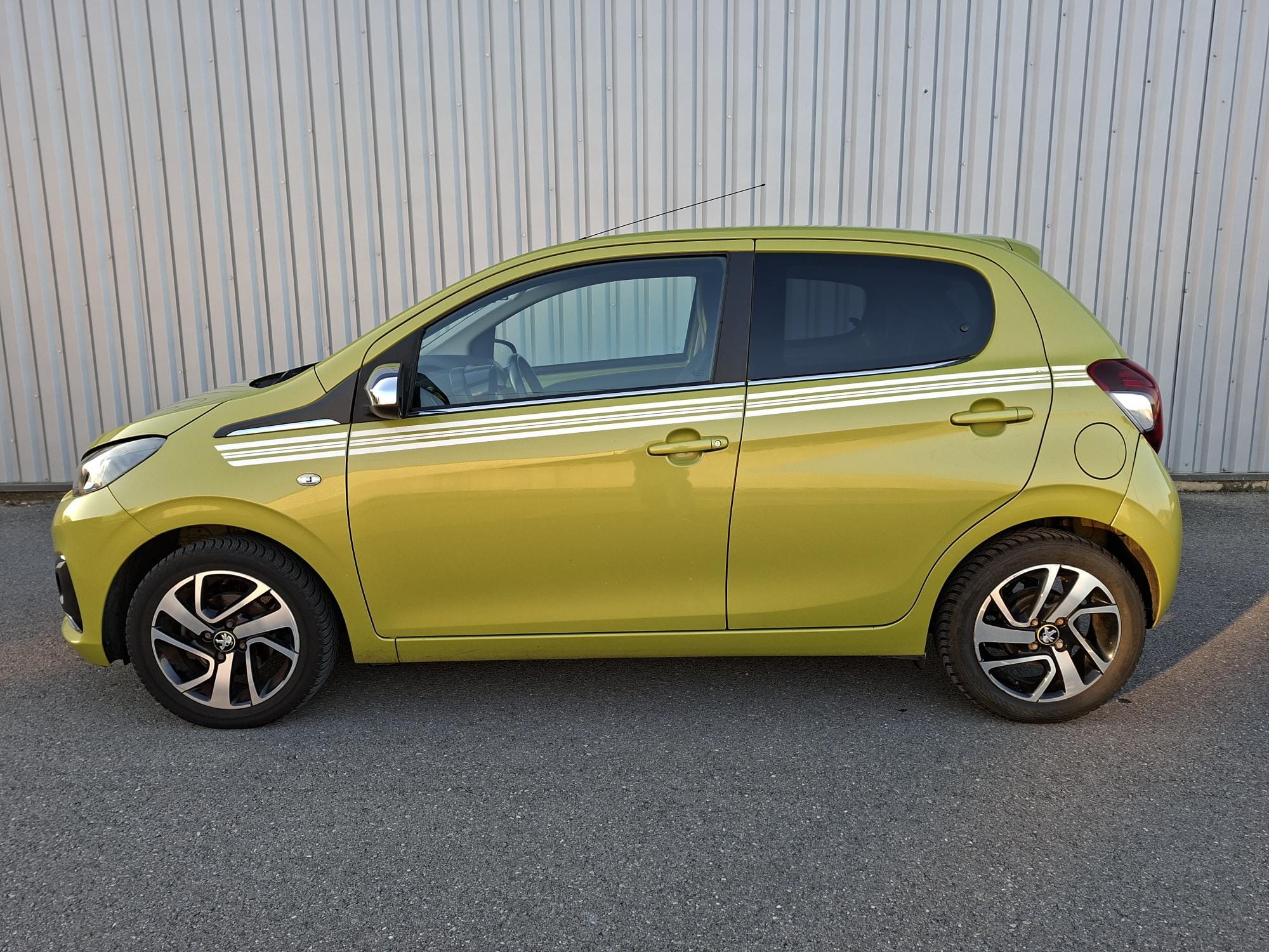 Peugeot 108 1.0 VTI avec Climatisation