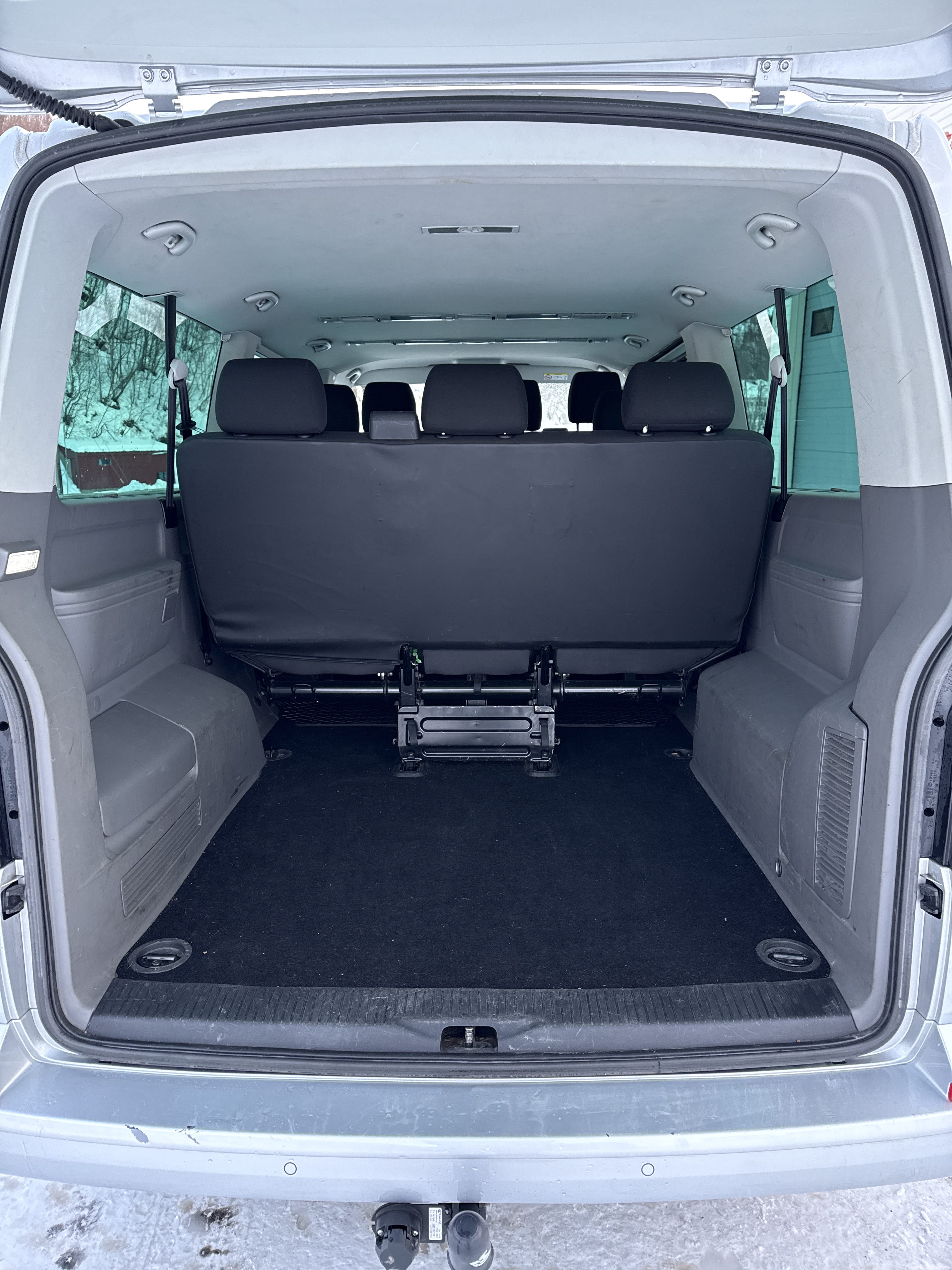 Volkswagen Caravelle 4X4  extra Long 9 seats med Apple CarPlay