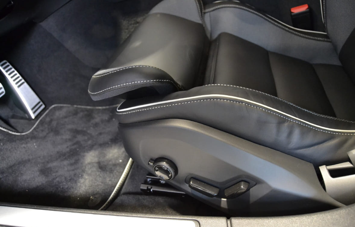 Volvo V60 with Cruise control
