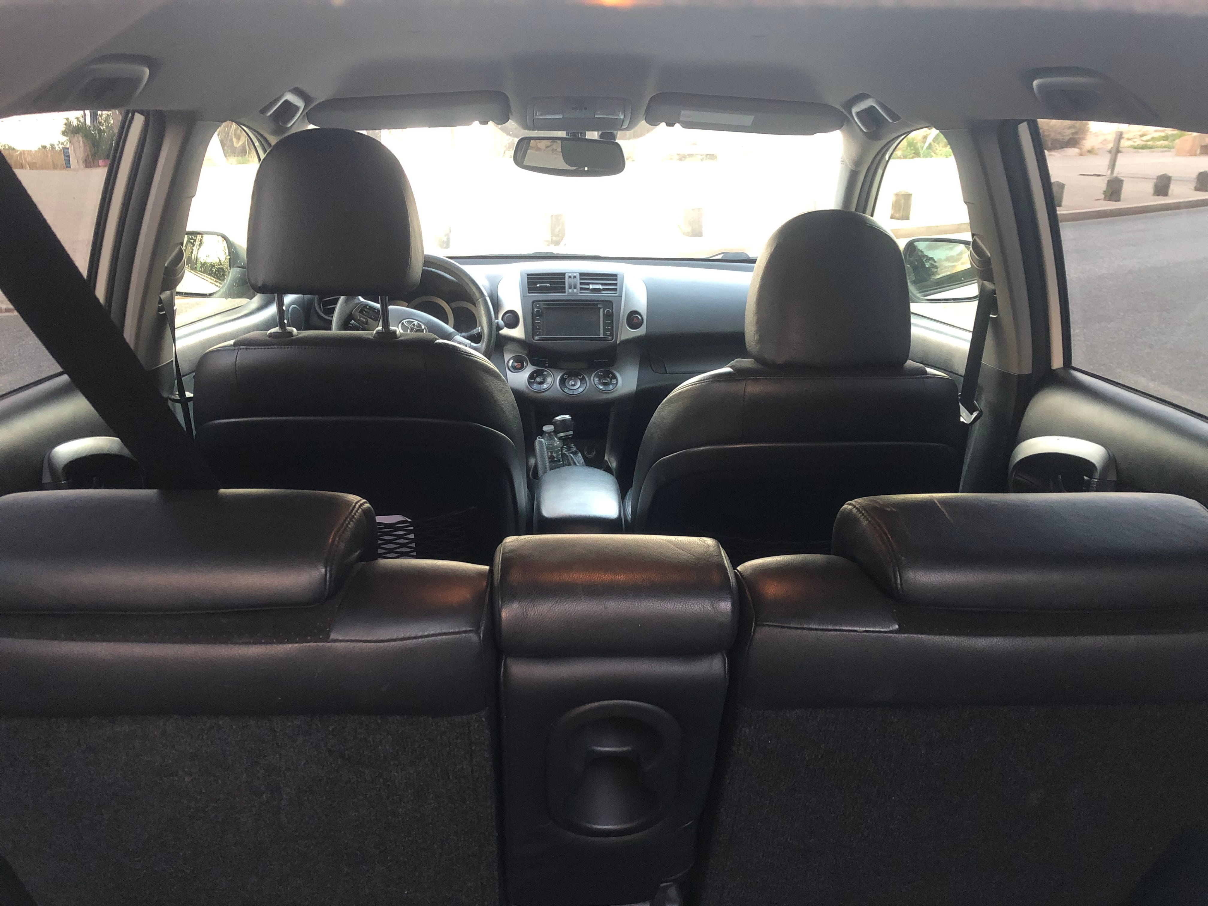 Toyota RAV4 avec Régulateur de vitesse