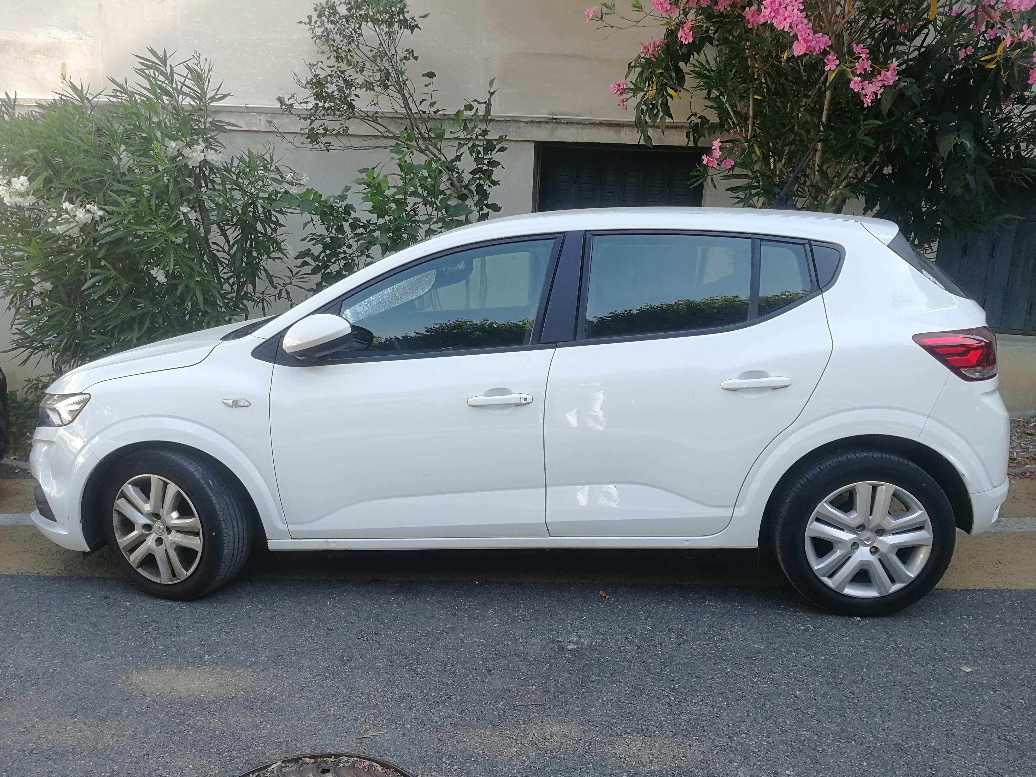 Dacia Sandero avec Climatisation