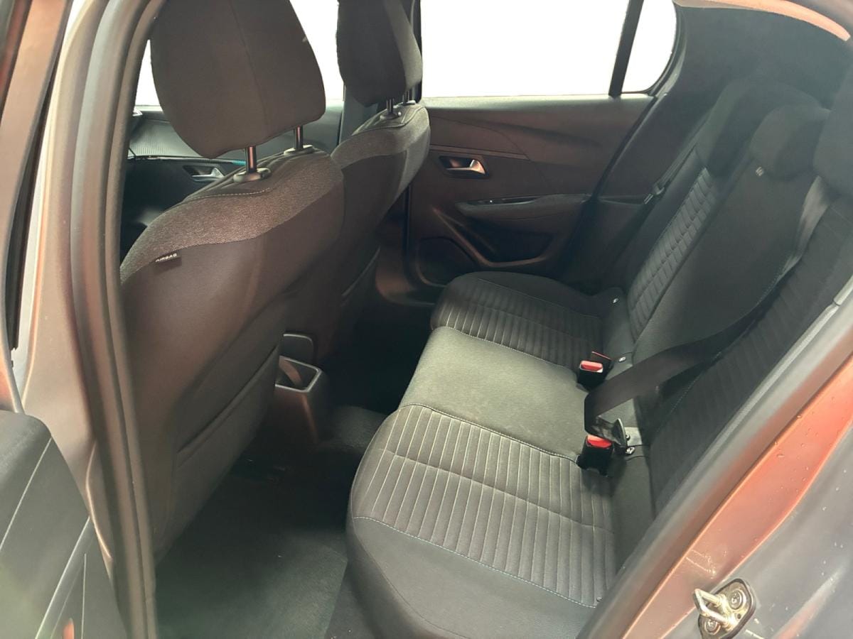 Peugeot 208 avec Android Auto