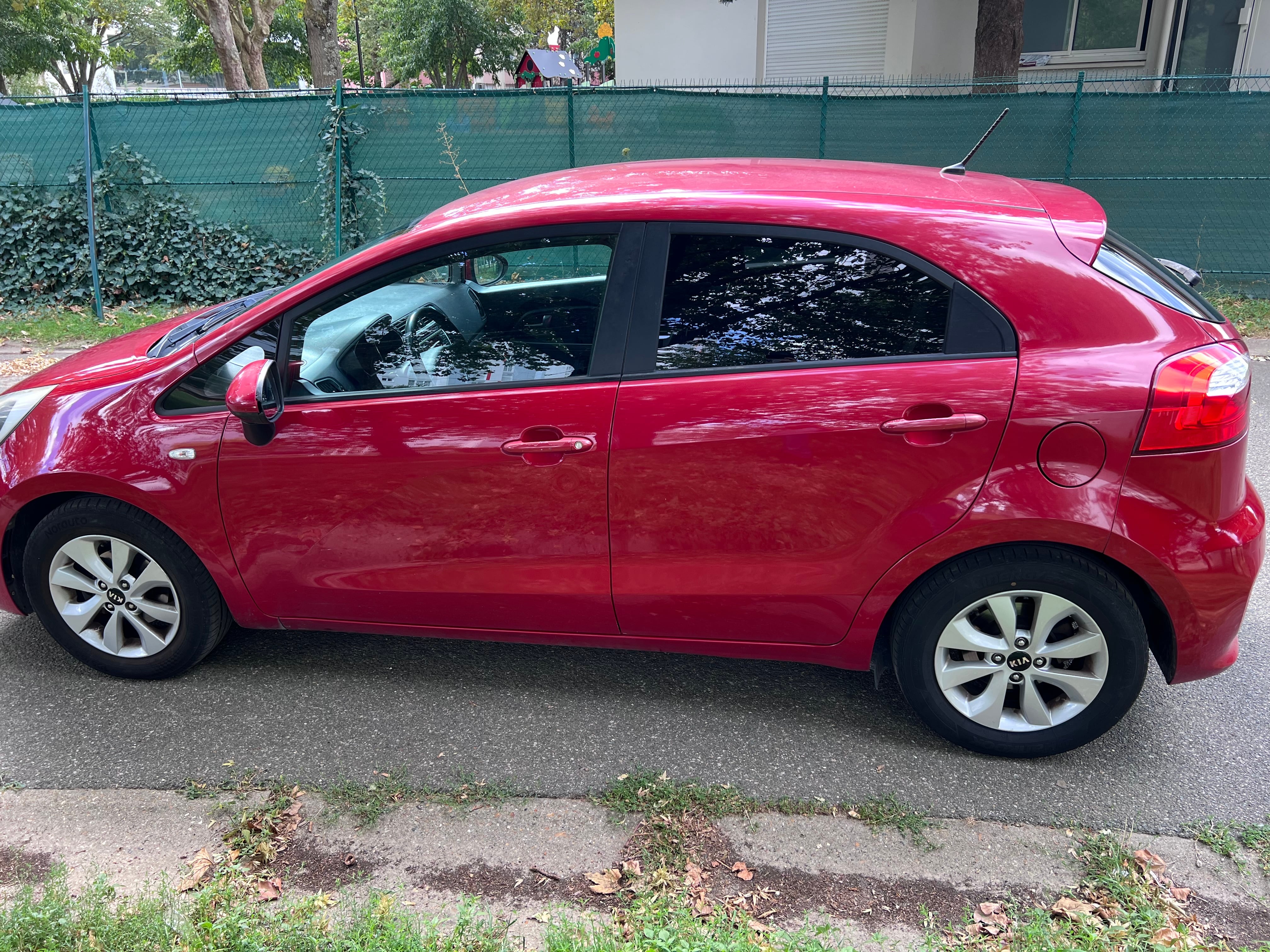 Kia Rio avec Climatisation