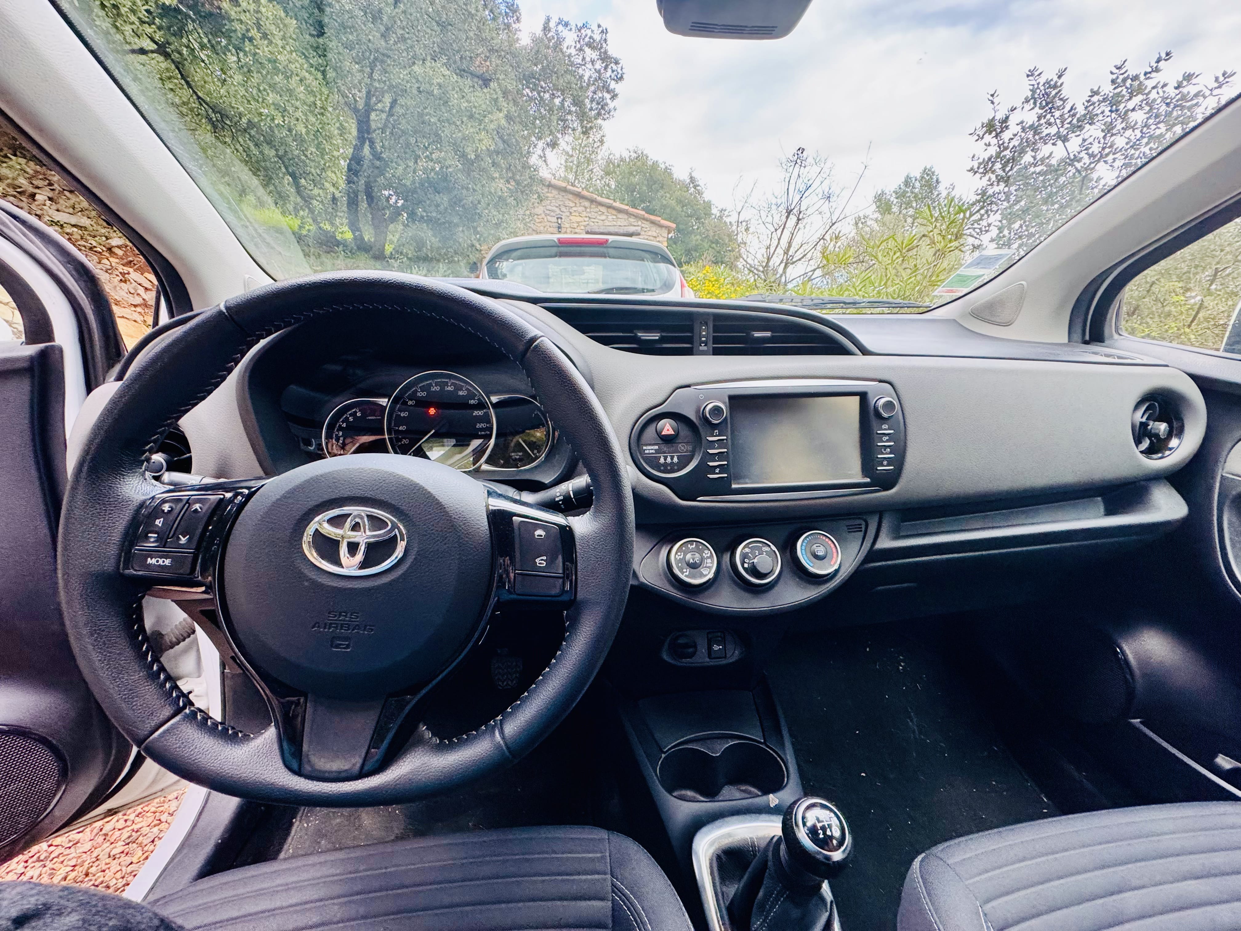 Toyota Yaris avec Entrée audio / iPod