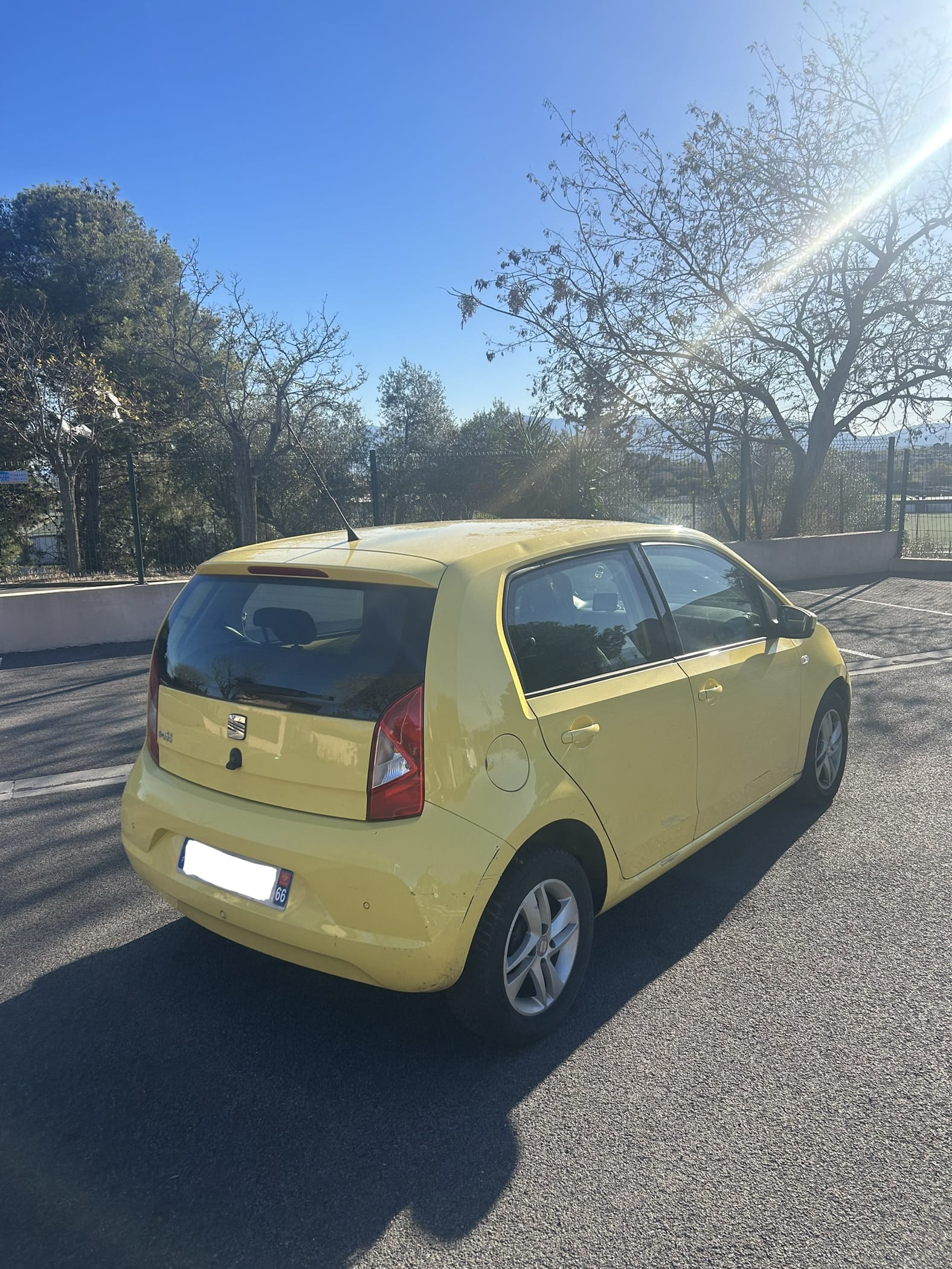 Seat Mii 1.0 (identique Volkswagen Up) avec Climatisation