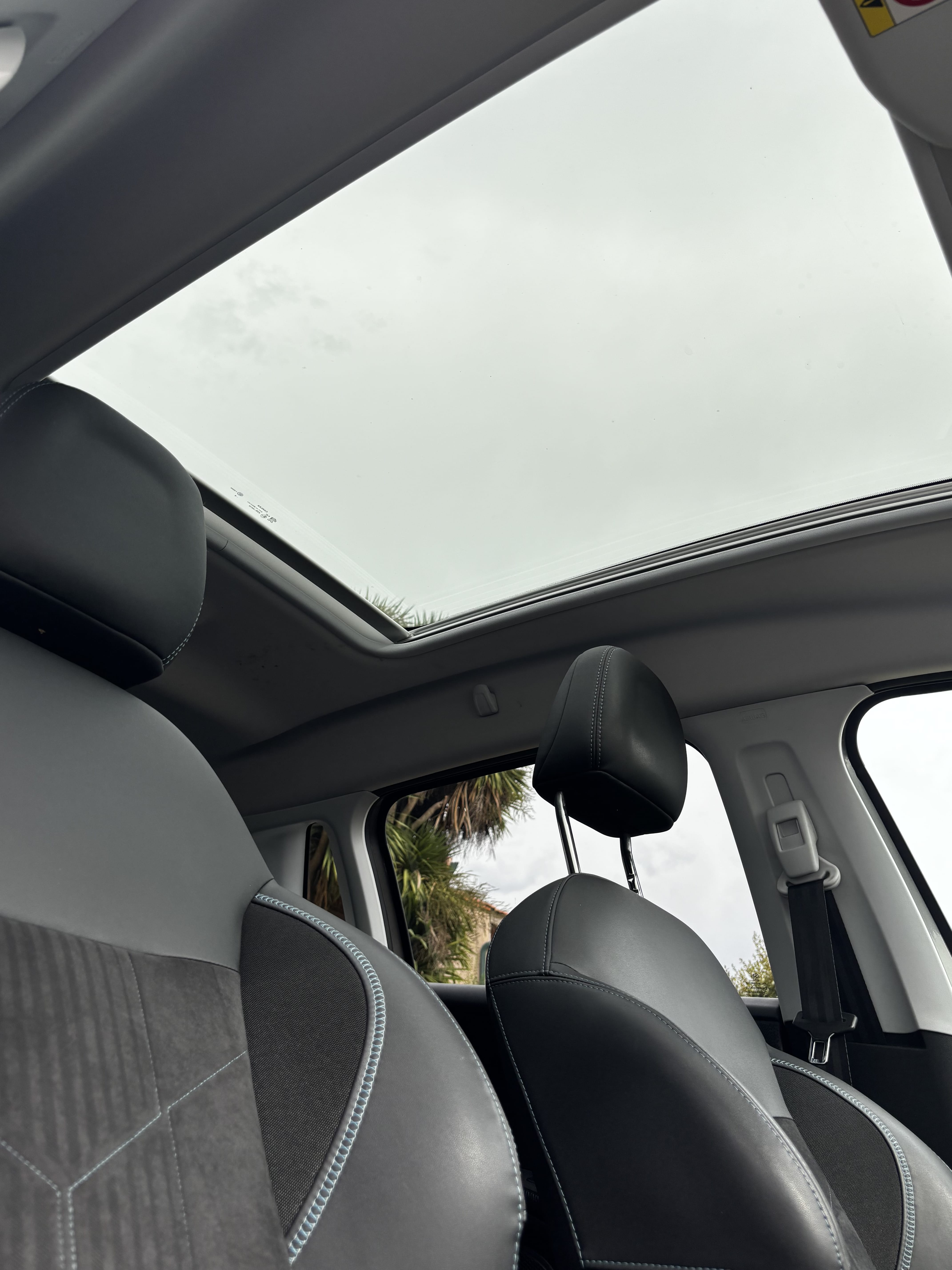 Peugeot 2008 avec Siège bébé