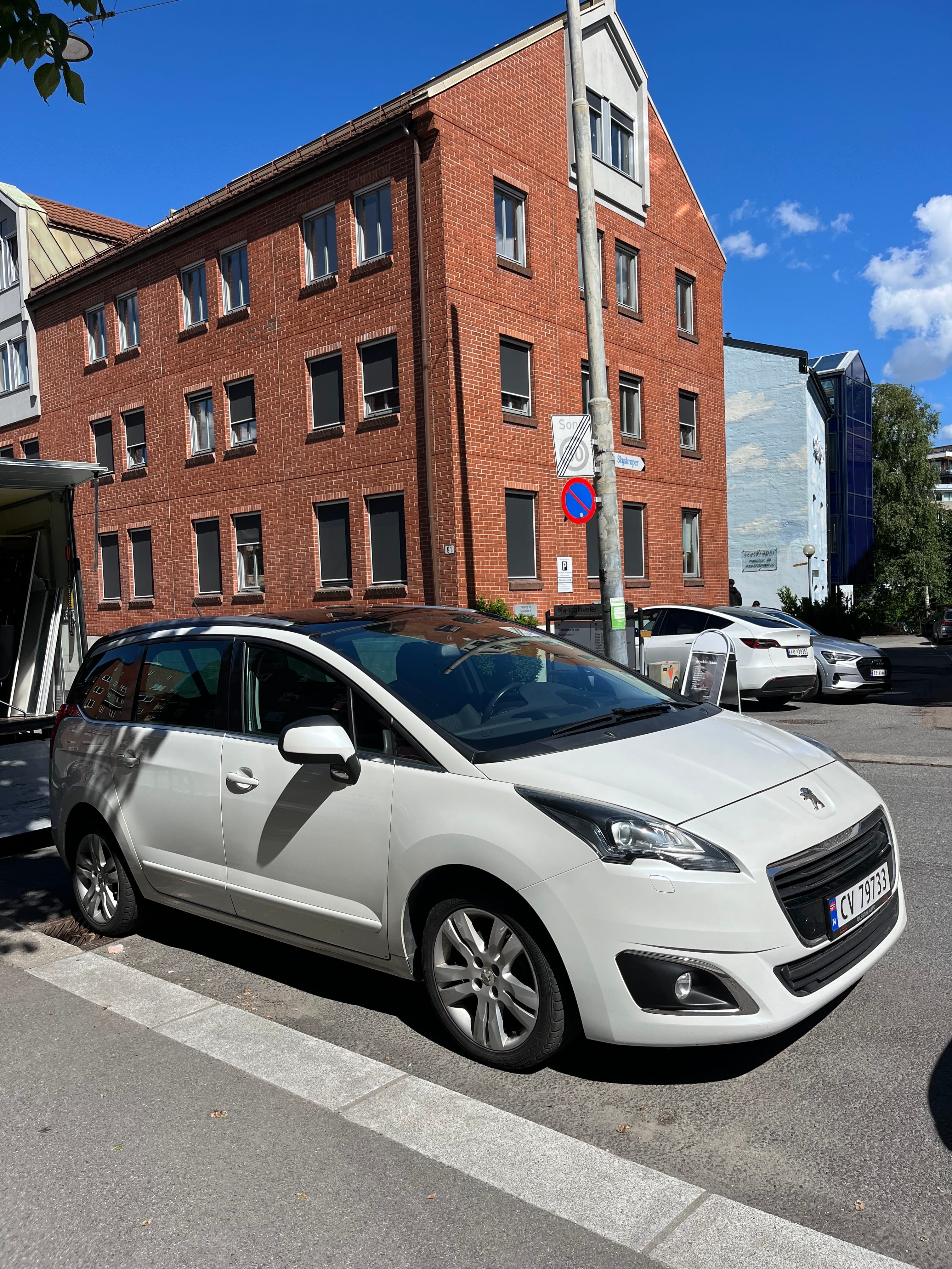 Peugeot 5008, 2016, Diesel, automatisk, 7 seter