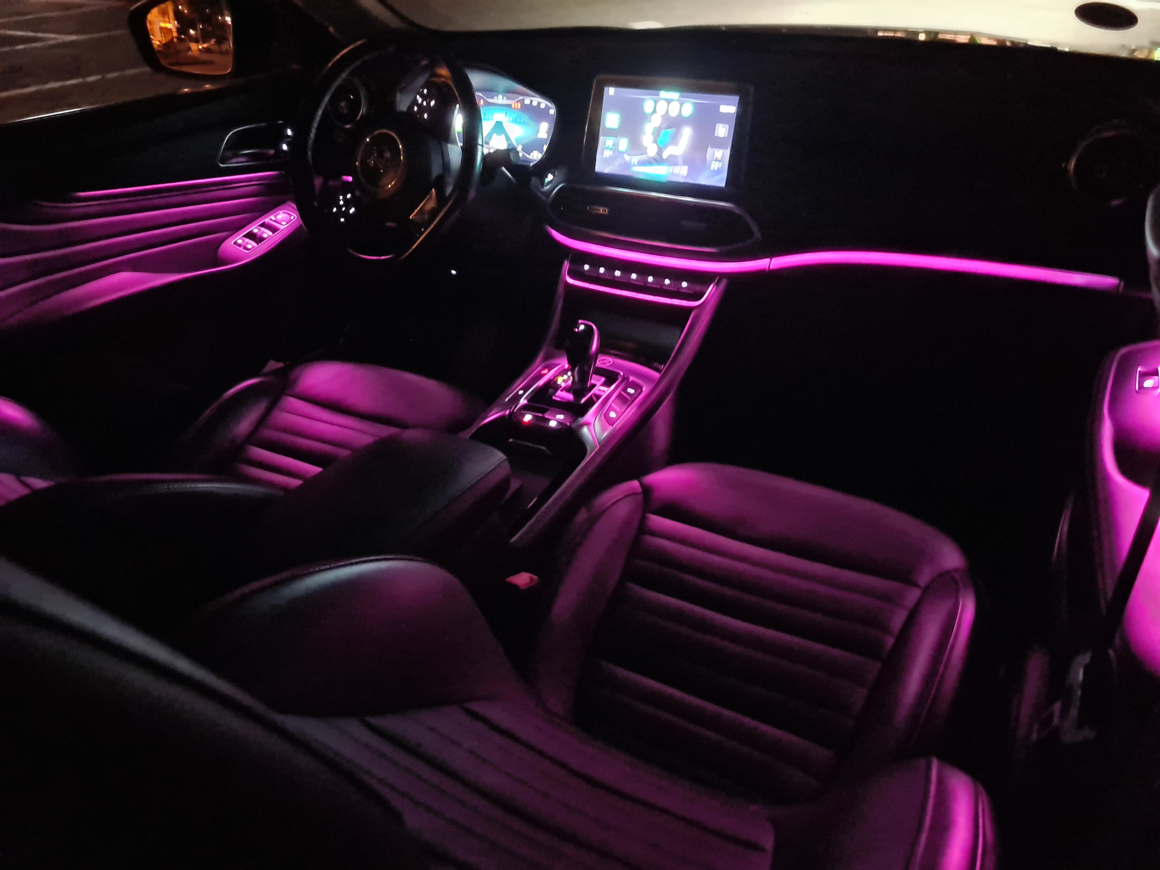 MG HS PHEV mit Audio-/iPod-Zugang