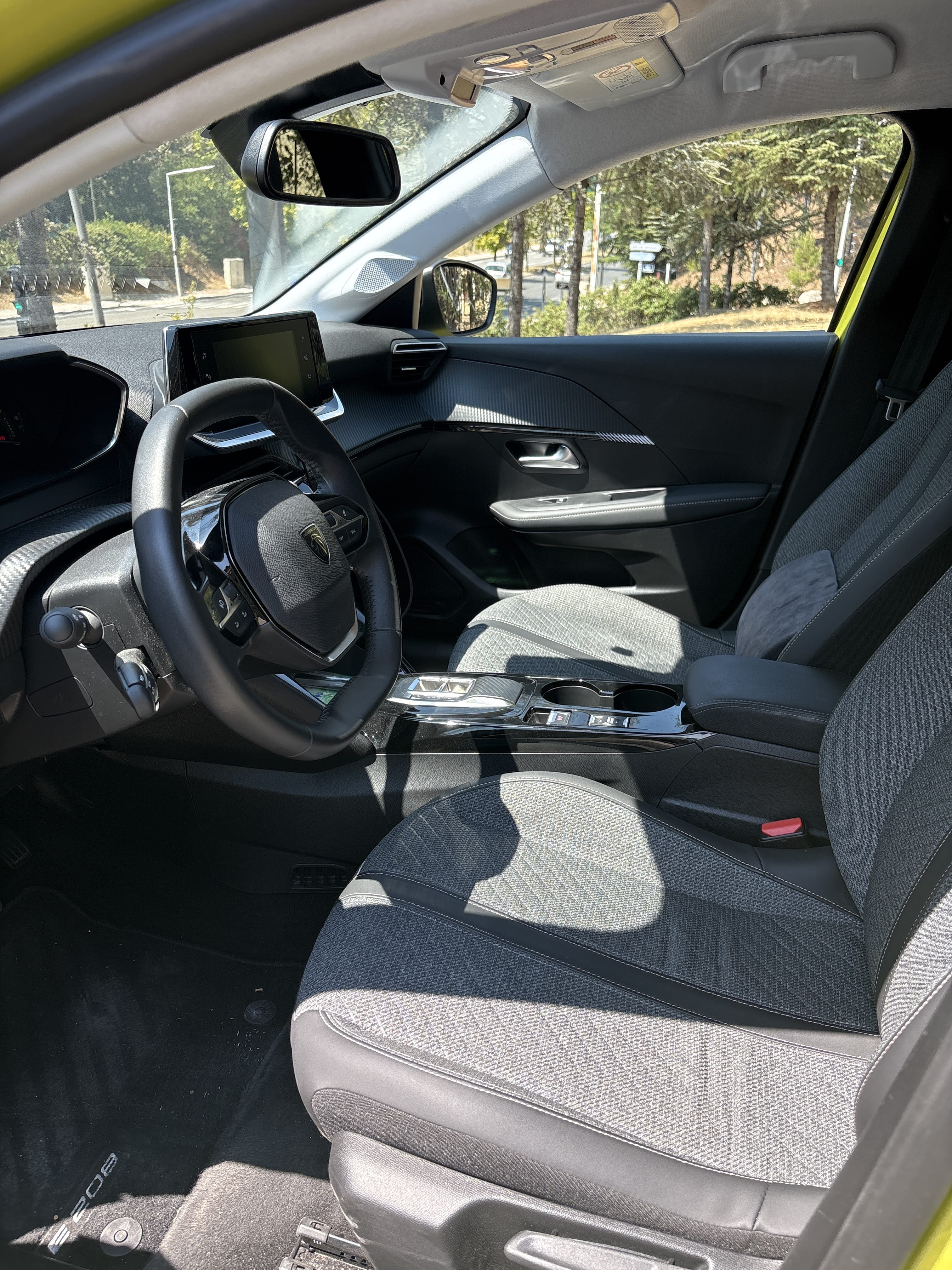 Peugeot e-208 Style avec Régulateur de vitesse