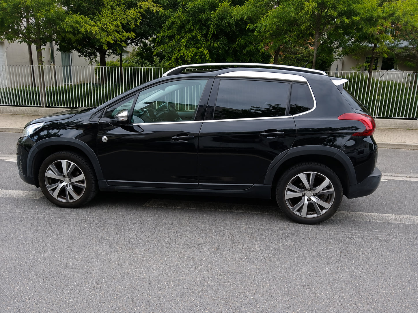 Peugeot 2008 avec Climatisation