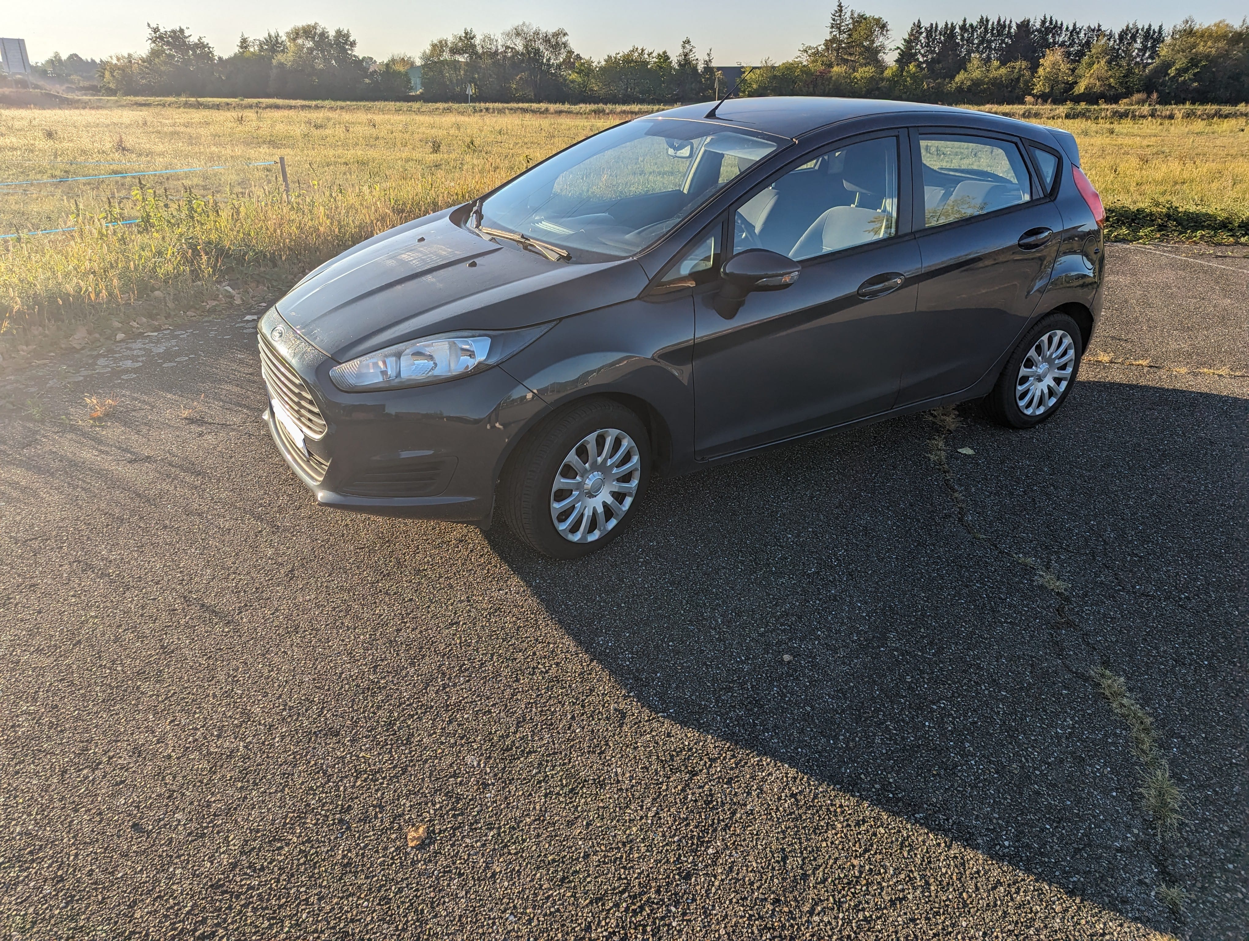 Ford Fiesta avec Climatisation