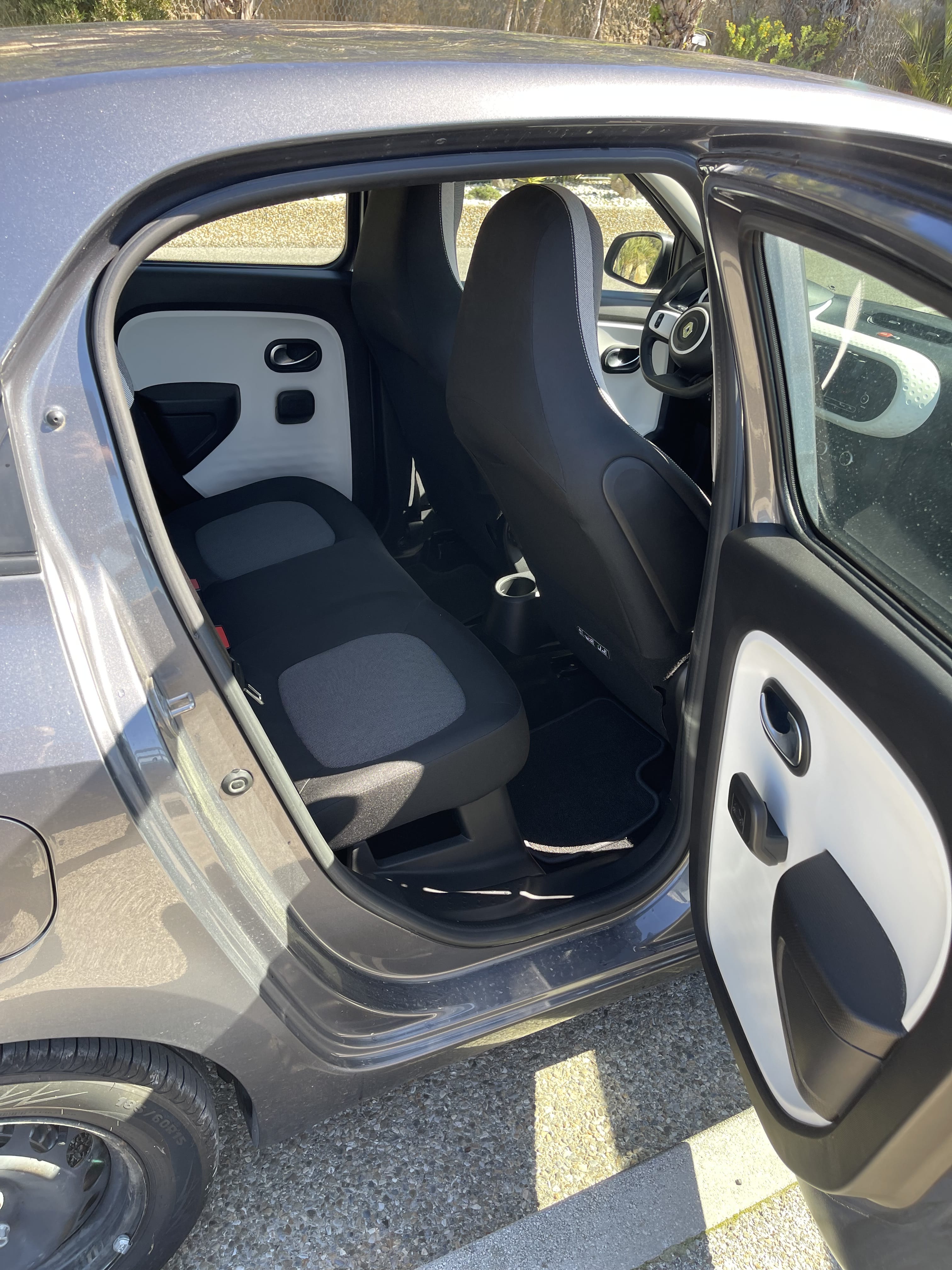 Renault Twingo III 1.0 SCE