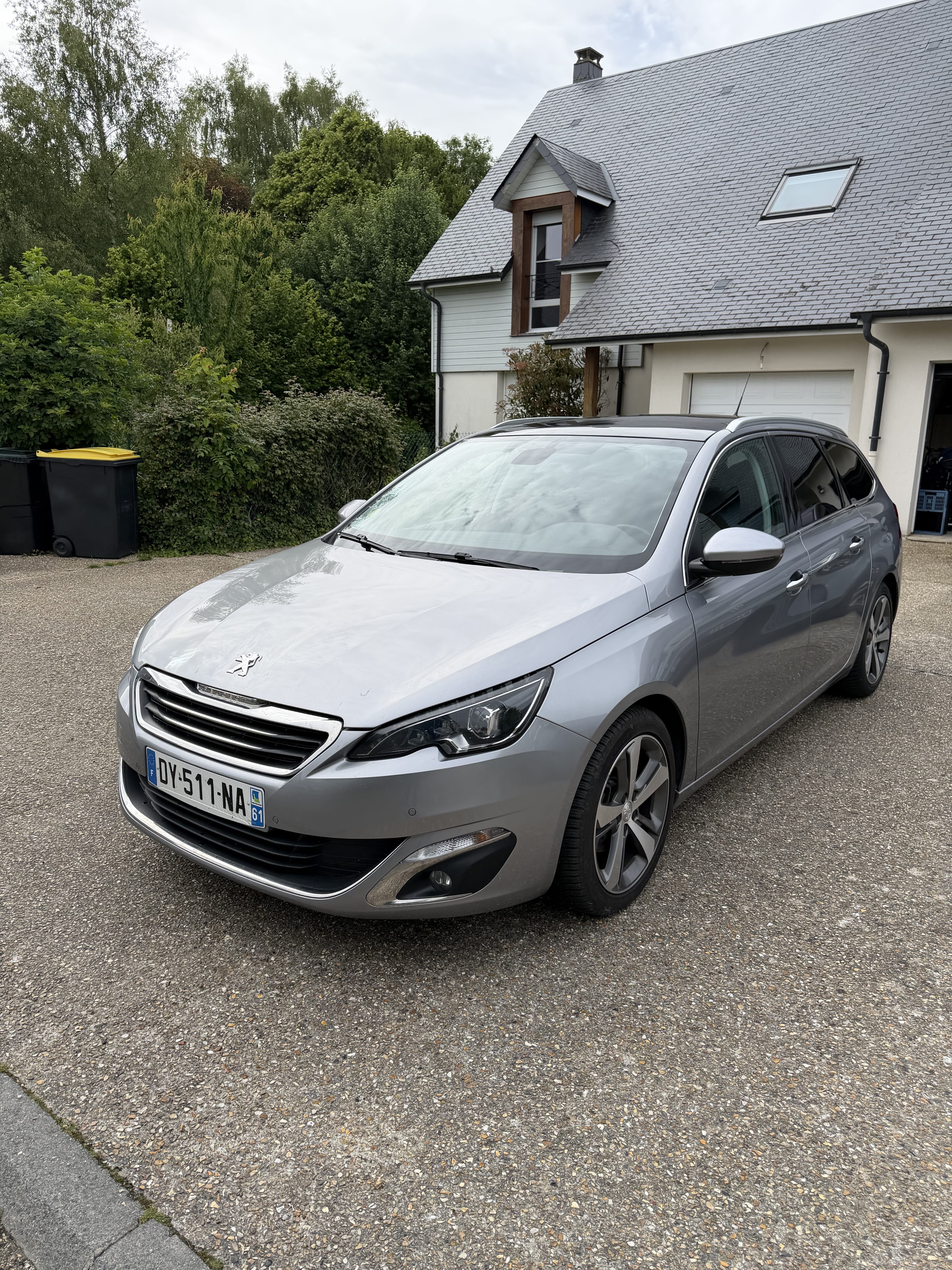 Peugeot 308 SW, 2015, Diesel, automatique