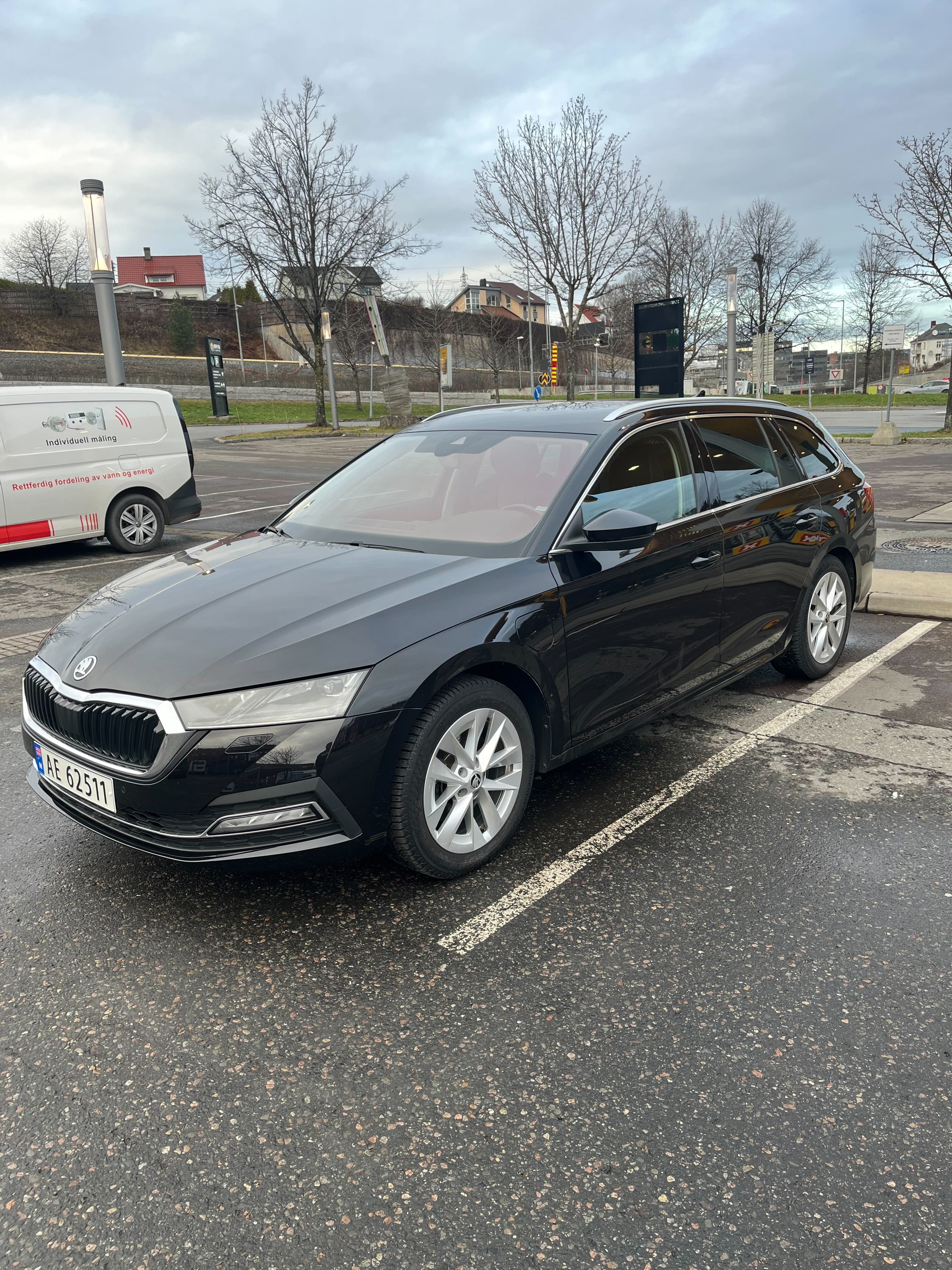 Skoda Octavia Combi, 2021, Blyfri 95 / Elektrisk (hybrid), automatisk