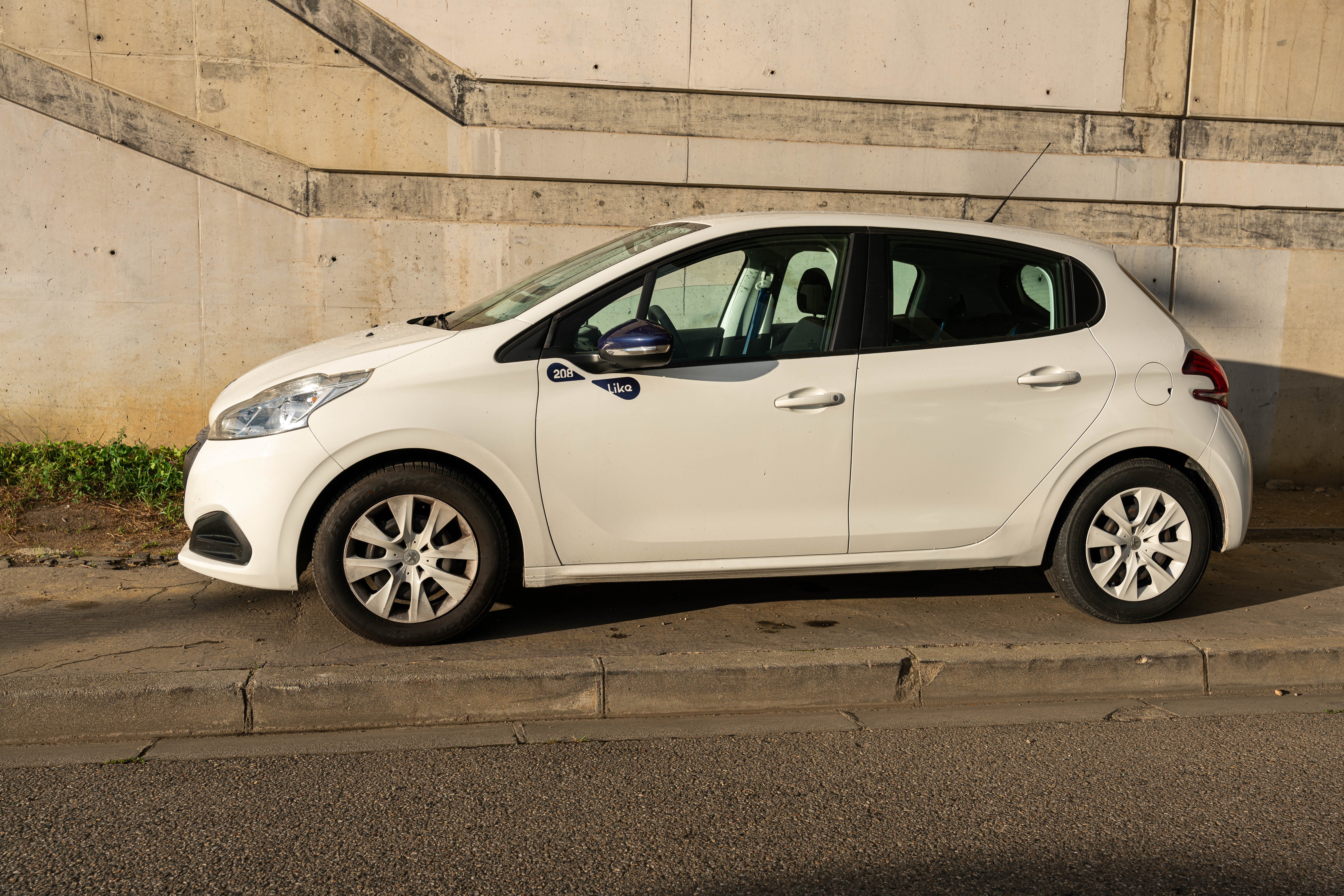 Peugeot 208 avec Climatisation