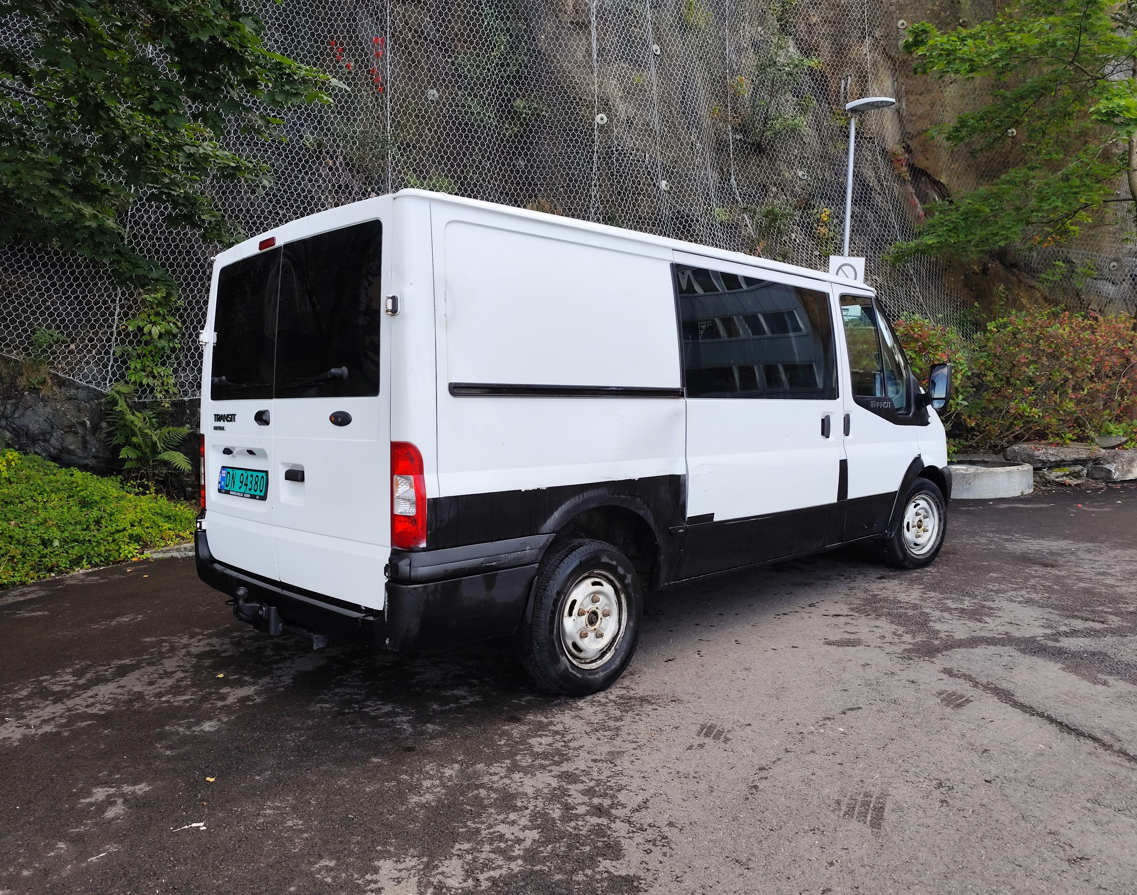 Ford Transit Varebil 2.2 med Lydinngang