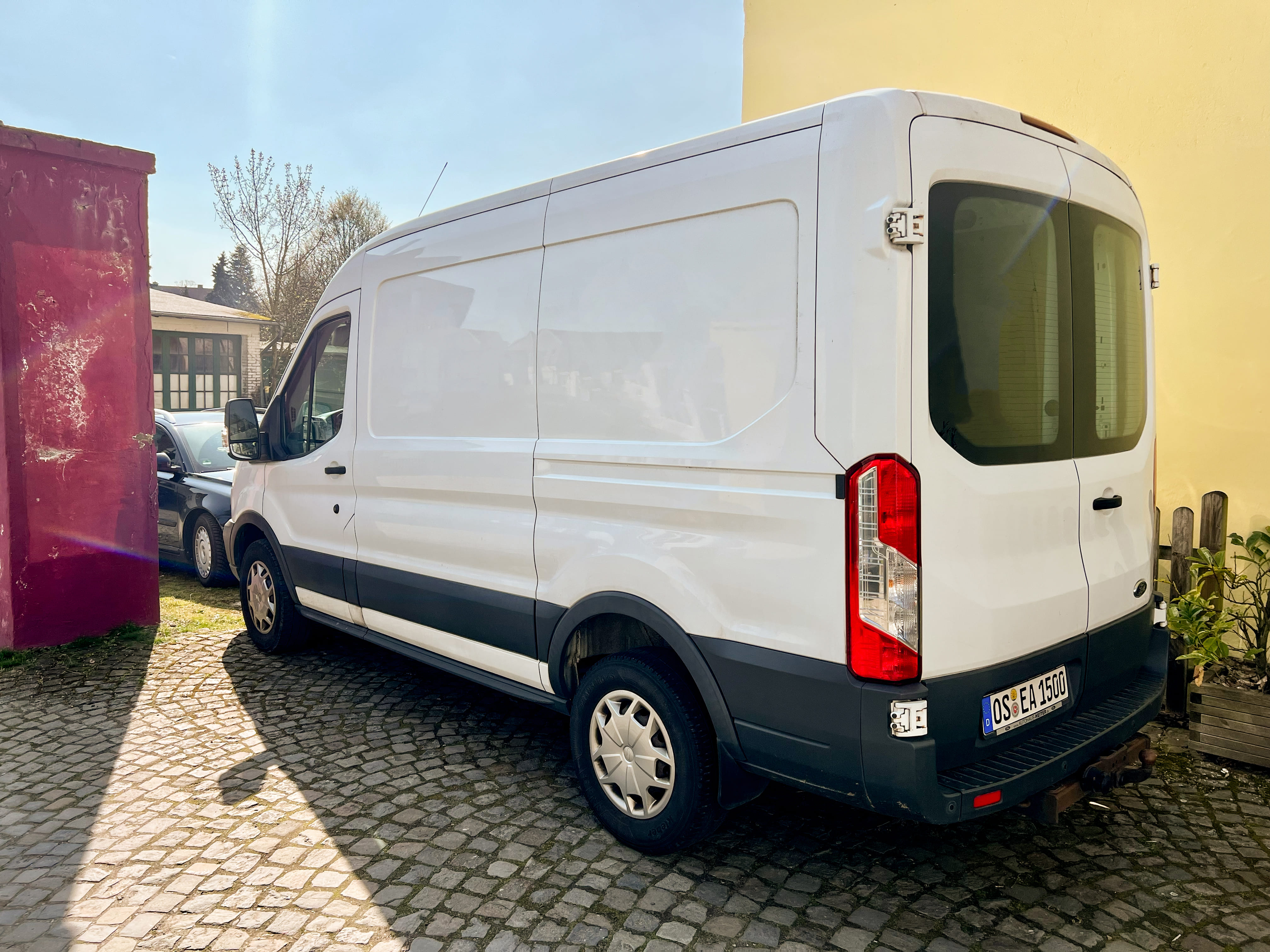 Ford Transit Kastenwagen 96 kW / 135 PS mit Tempomat