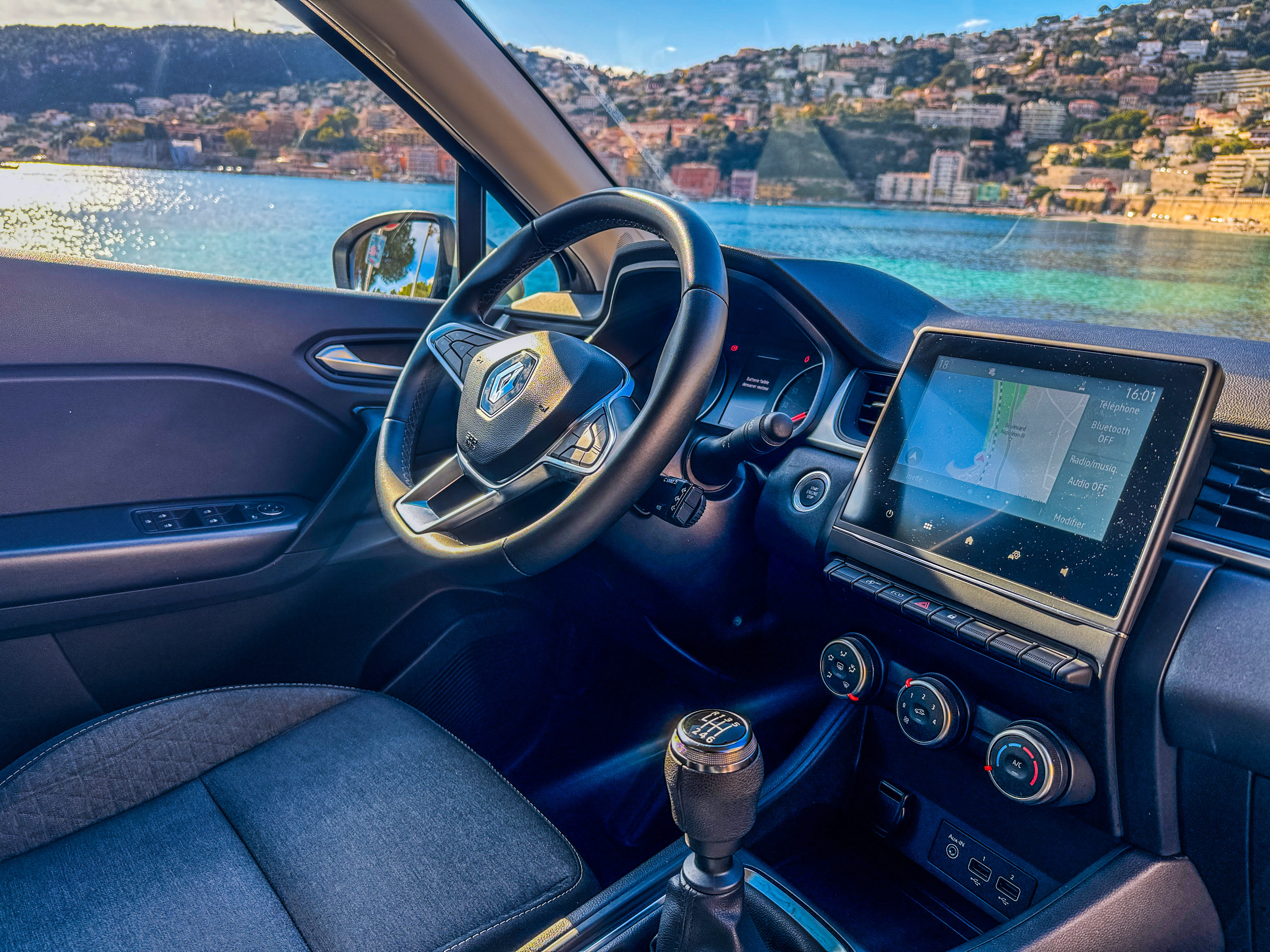 Renault Captur 825 avec Siège bébé