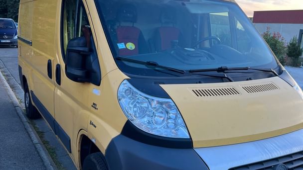 Fiat Ducato avec Hayon / 2 Diables, Sangles et Chariot plateforme, 2014, Diesel