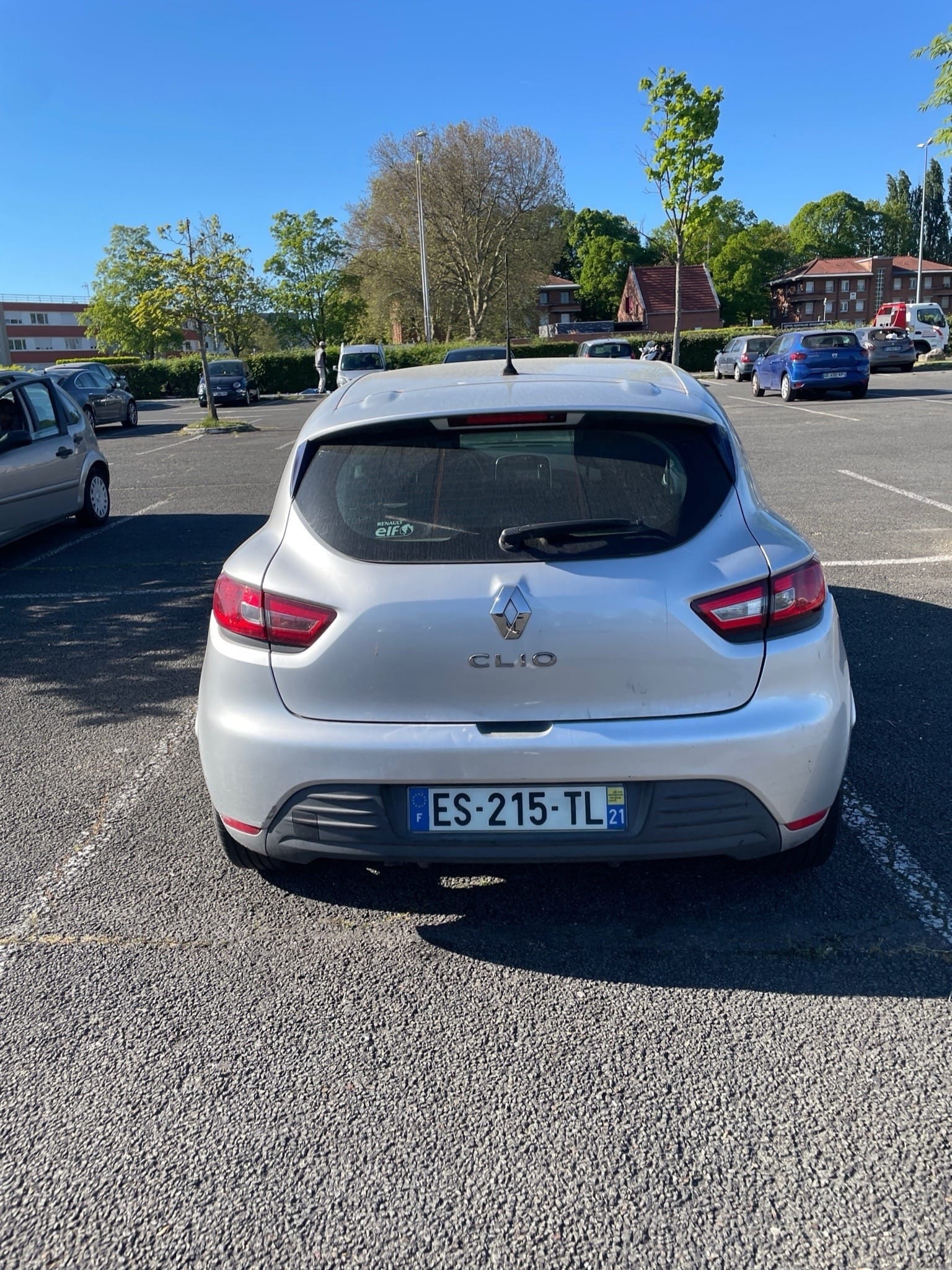 Renault Clio ES215TL with Audio / iPod input